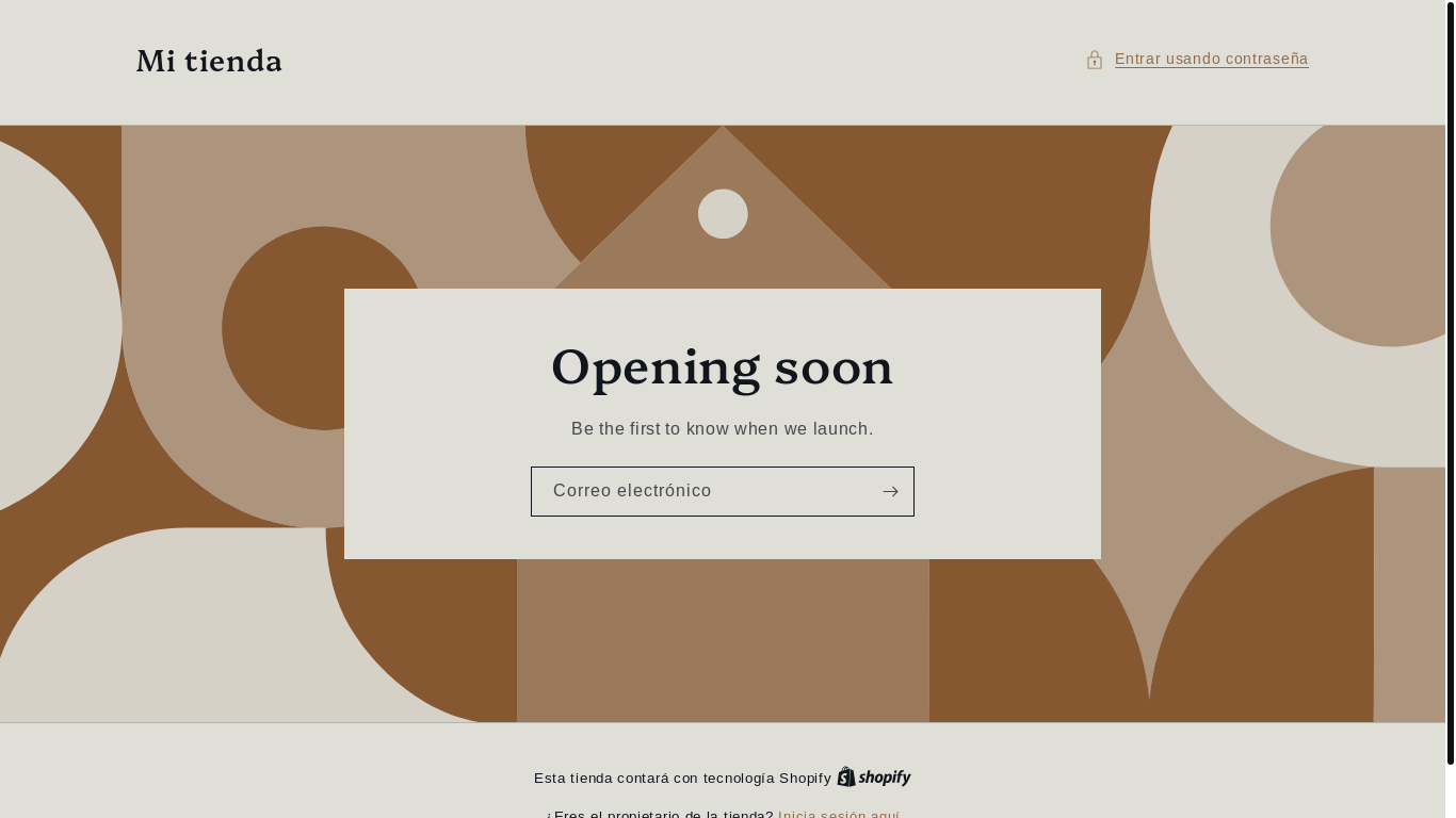 website screenshot of https://valencebags.com/