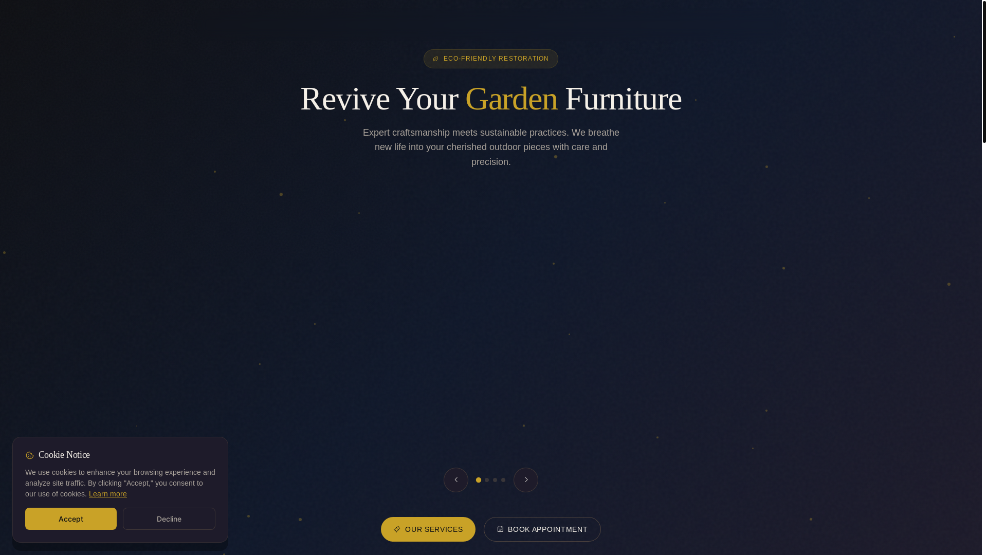website screenshot of https://thexrovaphol.world/