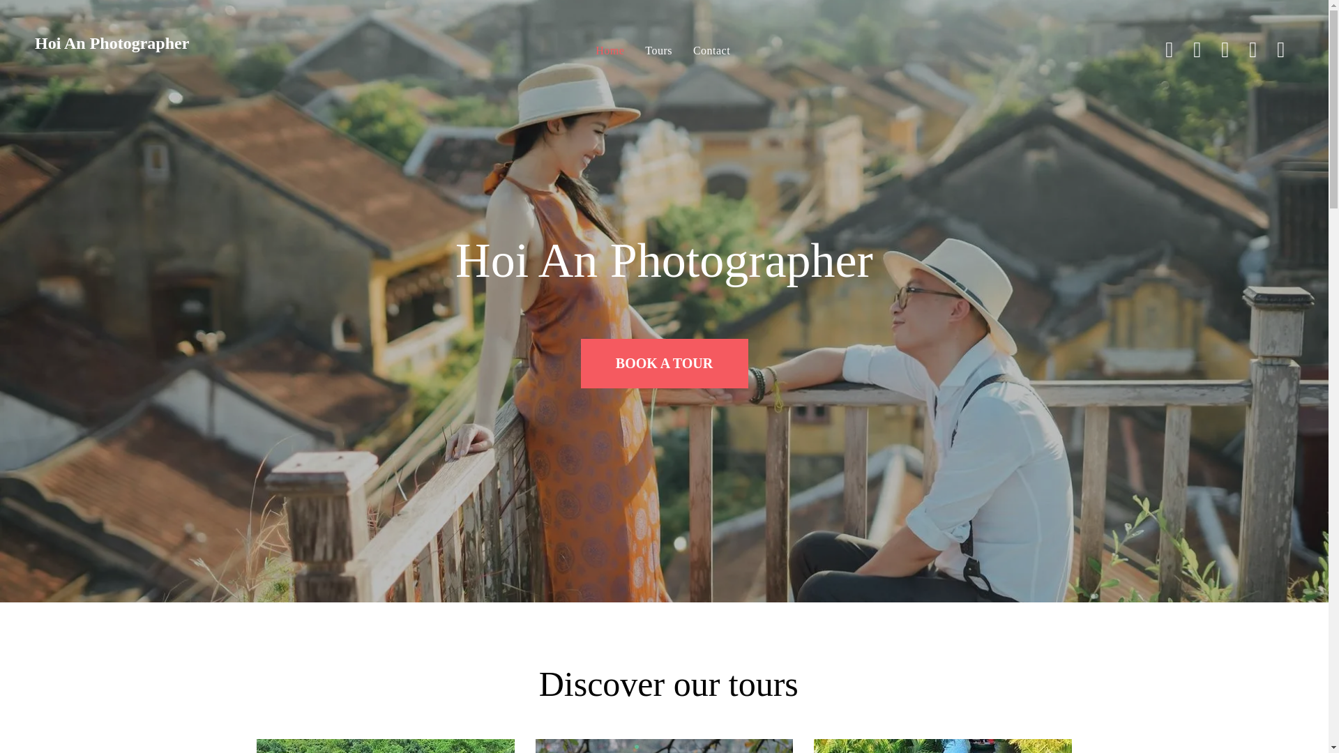 website screenshot of https://hoianphototour.net/