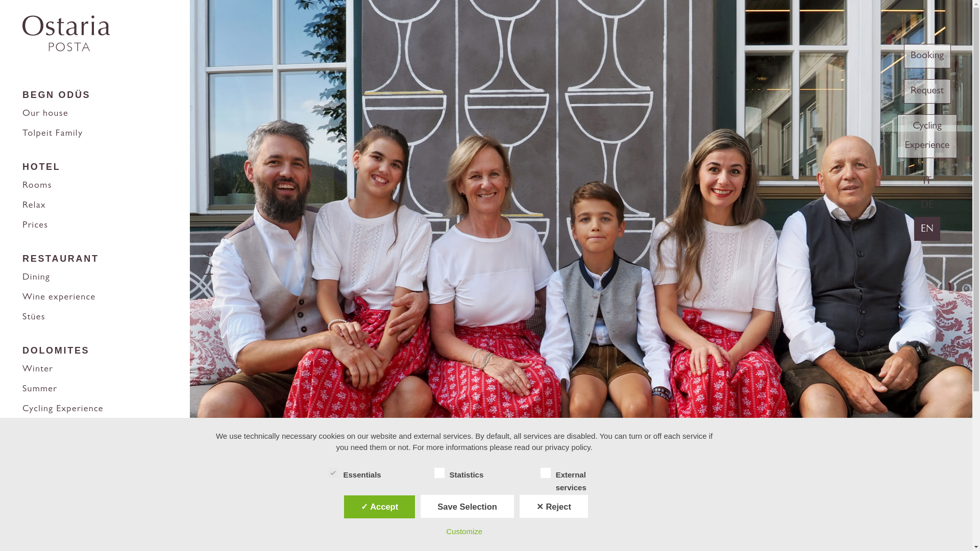 website screenshot of https://postina-dolomites.com/