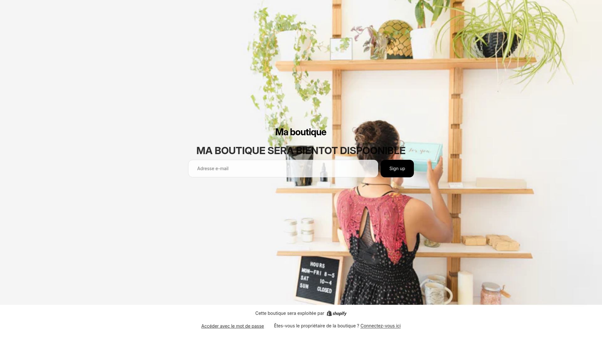 website screenshot of https://universaccessoiresbeaute.com/