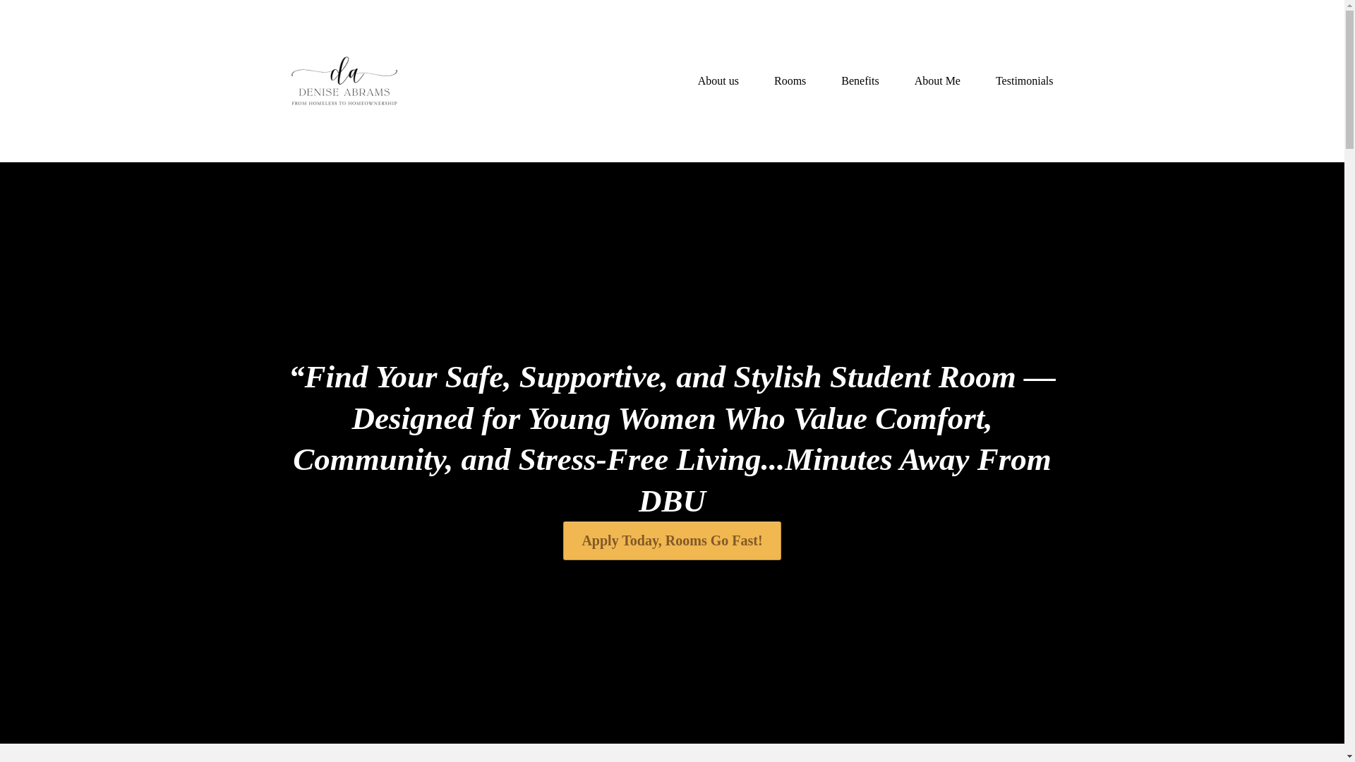 website screenshot of https://pathfinderstudenthousing.com/