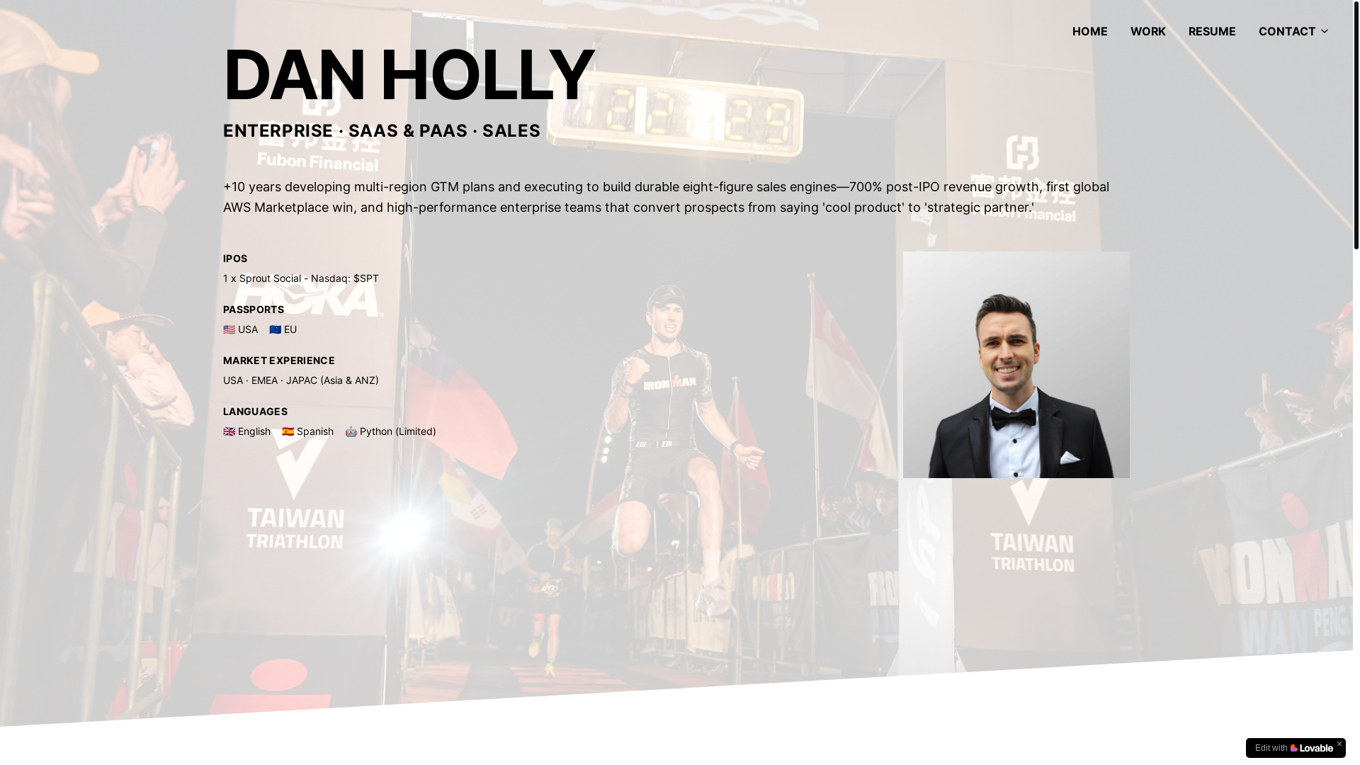 website screenshot of https://danholly.me/