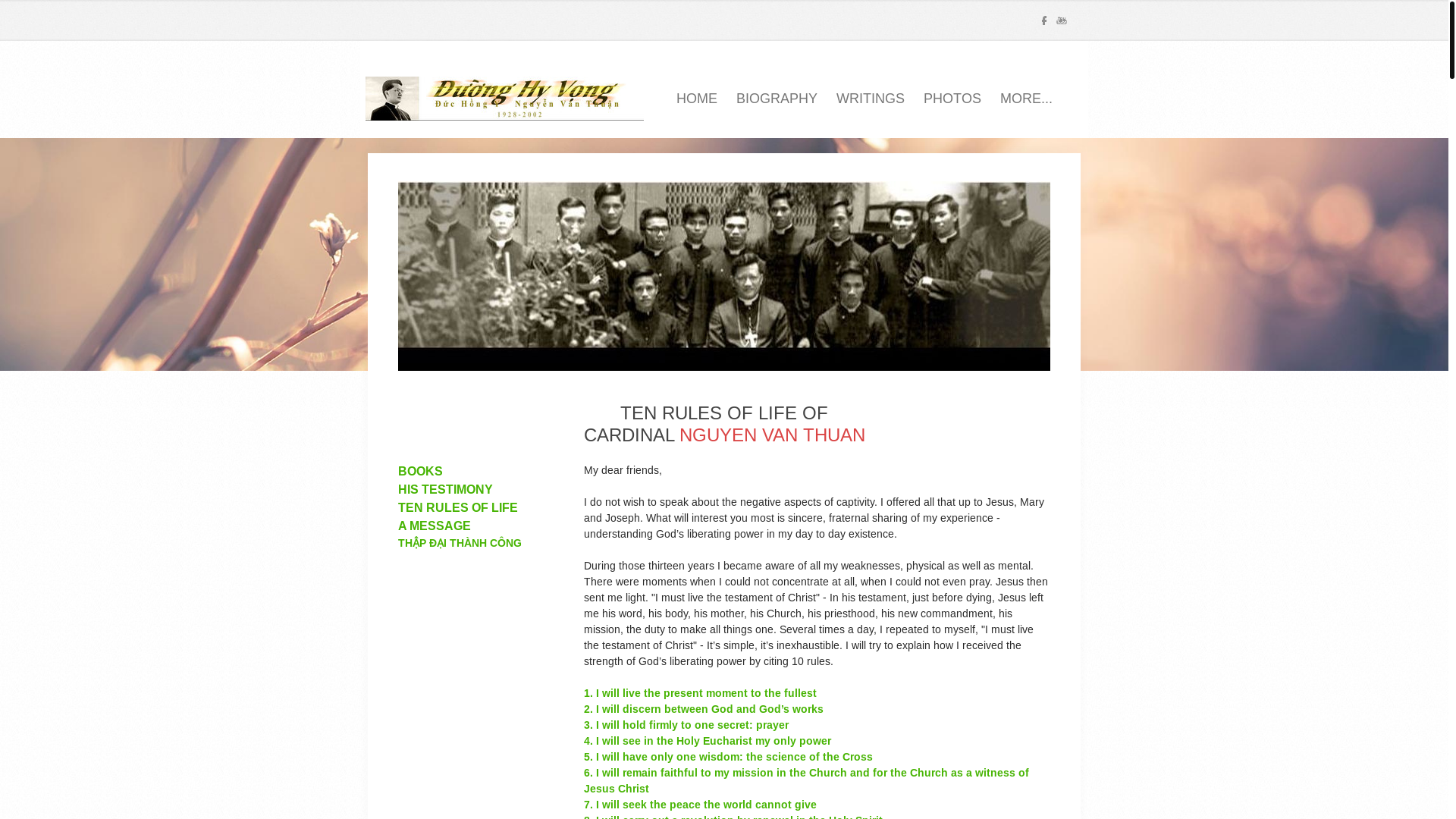 website screenshot of http://www.nguyenvanthuan.com/ten-rules-of-life.html