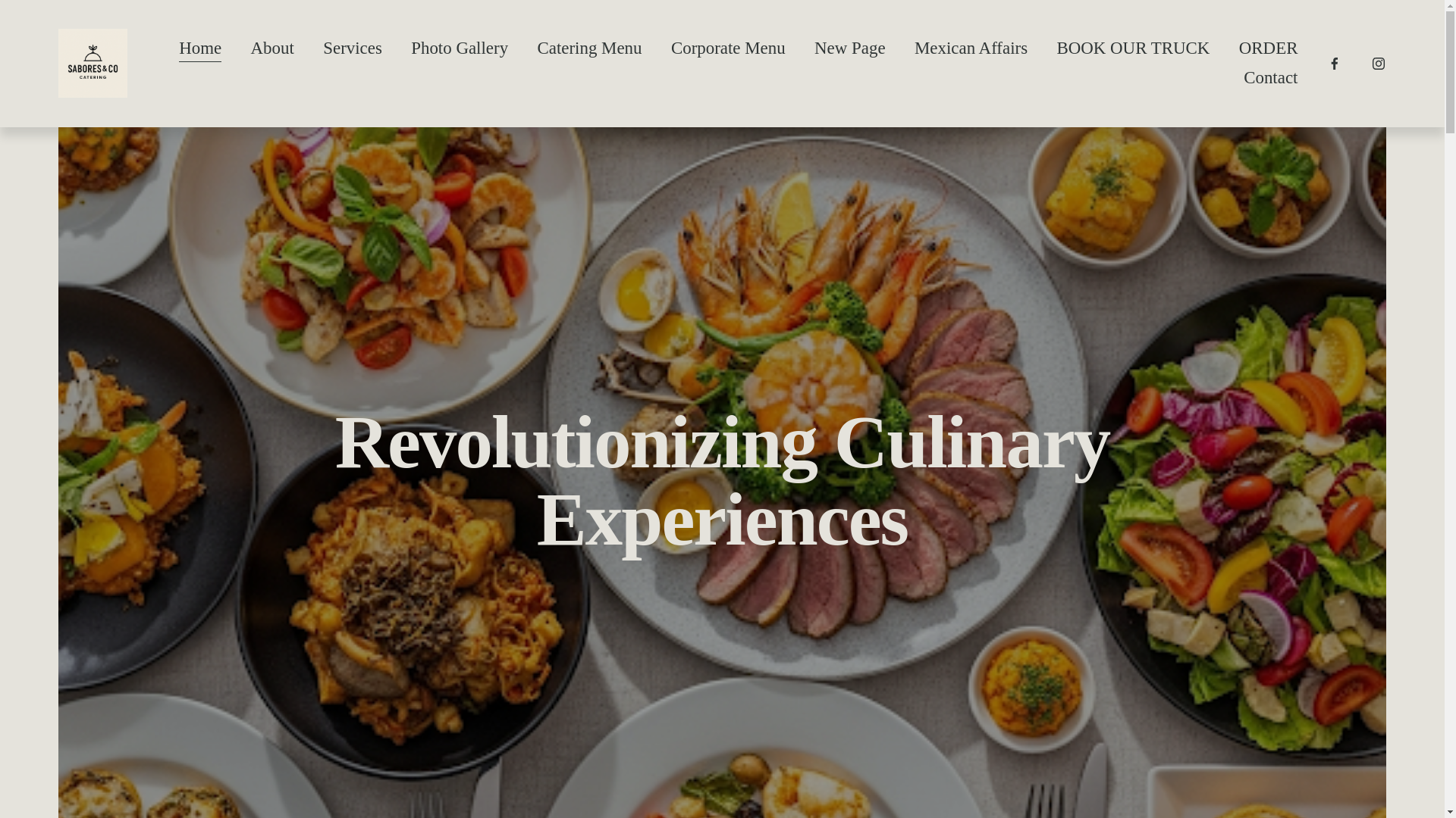 website screenshot of https://saboresandcocatering.com/