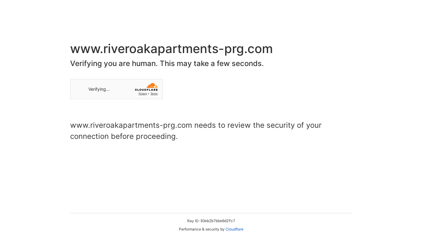 website screenshot of https://www.riveroakapartments-prg.com/