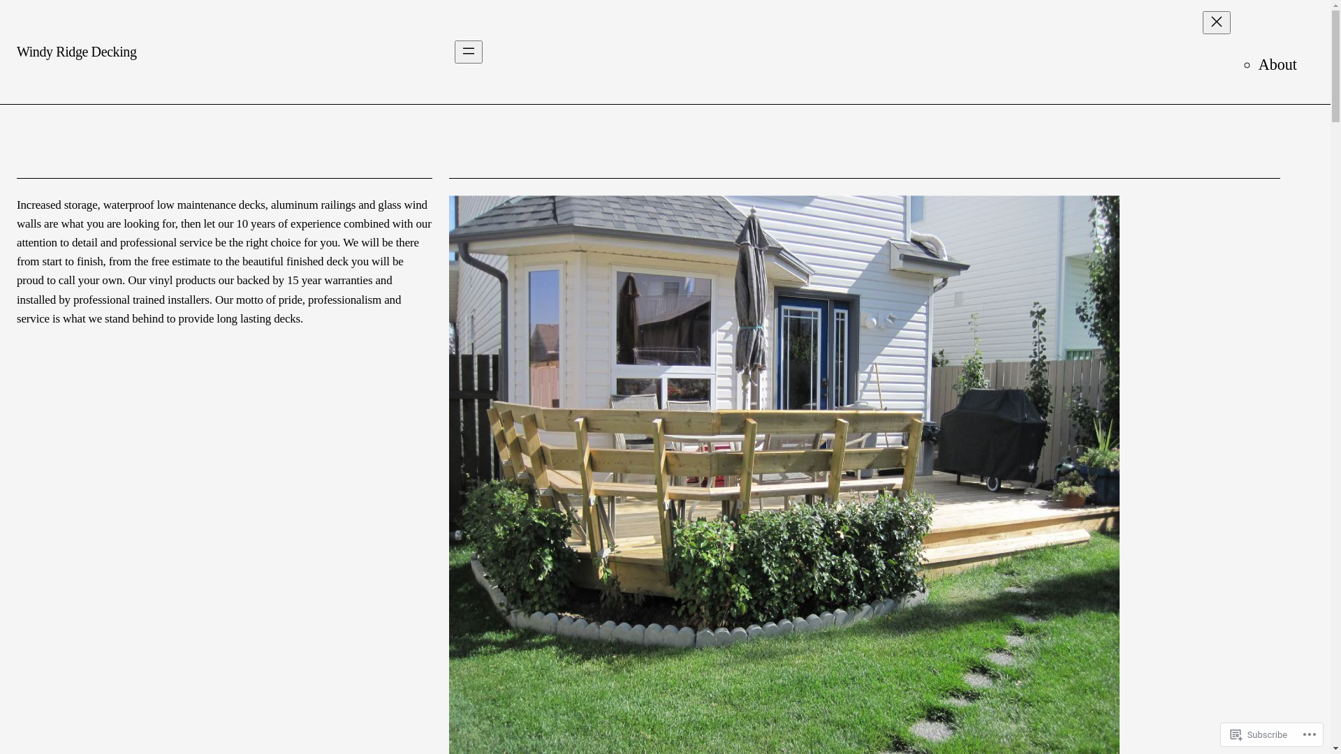 website screenshot of https://windyridgedecking.ca/