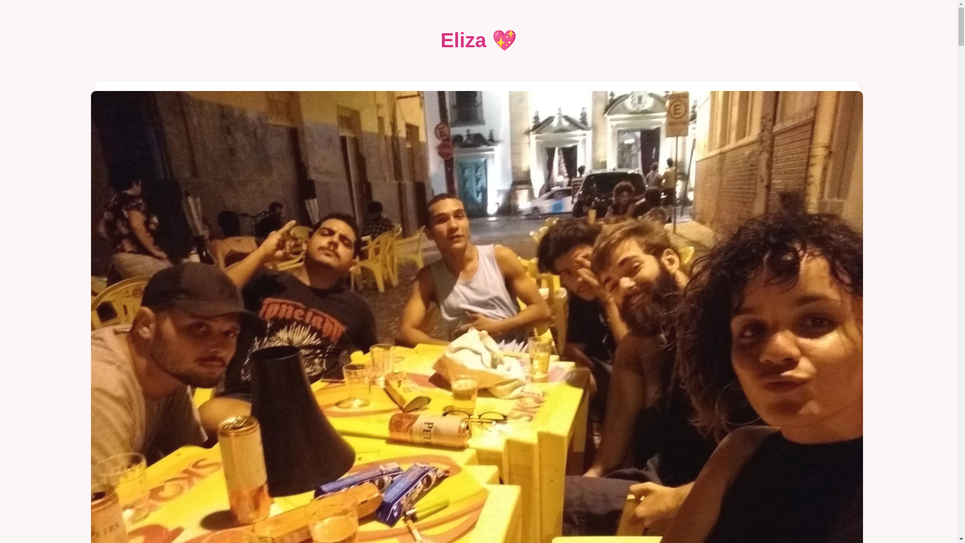website screenshot of https://xandeliza.club/