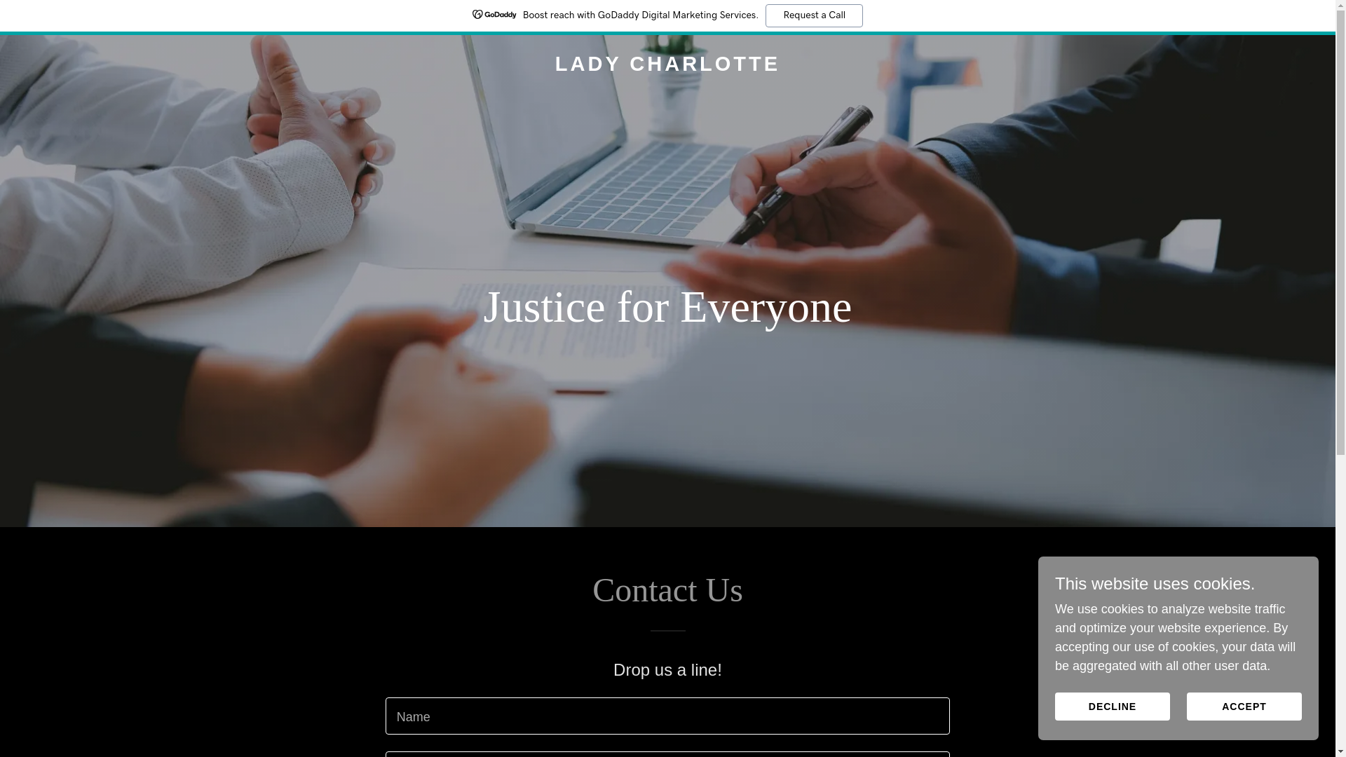 website screenshot of https://itsladycharlotte.com/