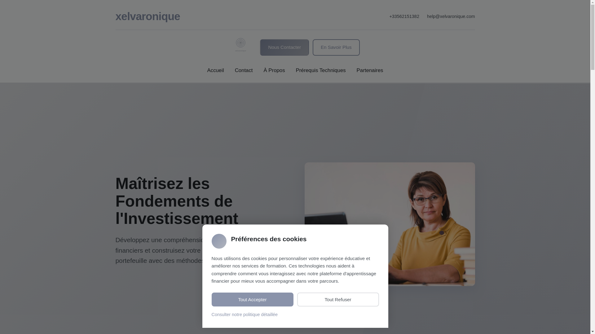 website screenshot of https://xelvaronique.com/