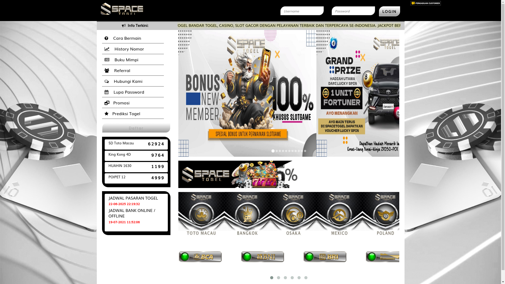website screenshot of https://spacetogel.info/