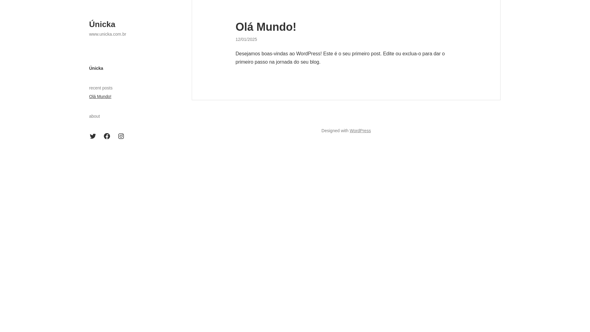 website screenshot of https://rosmaricambiaghi-jtuxf.com/