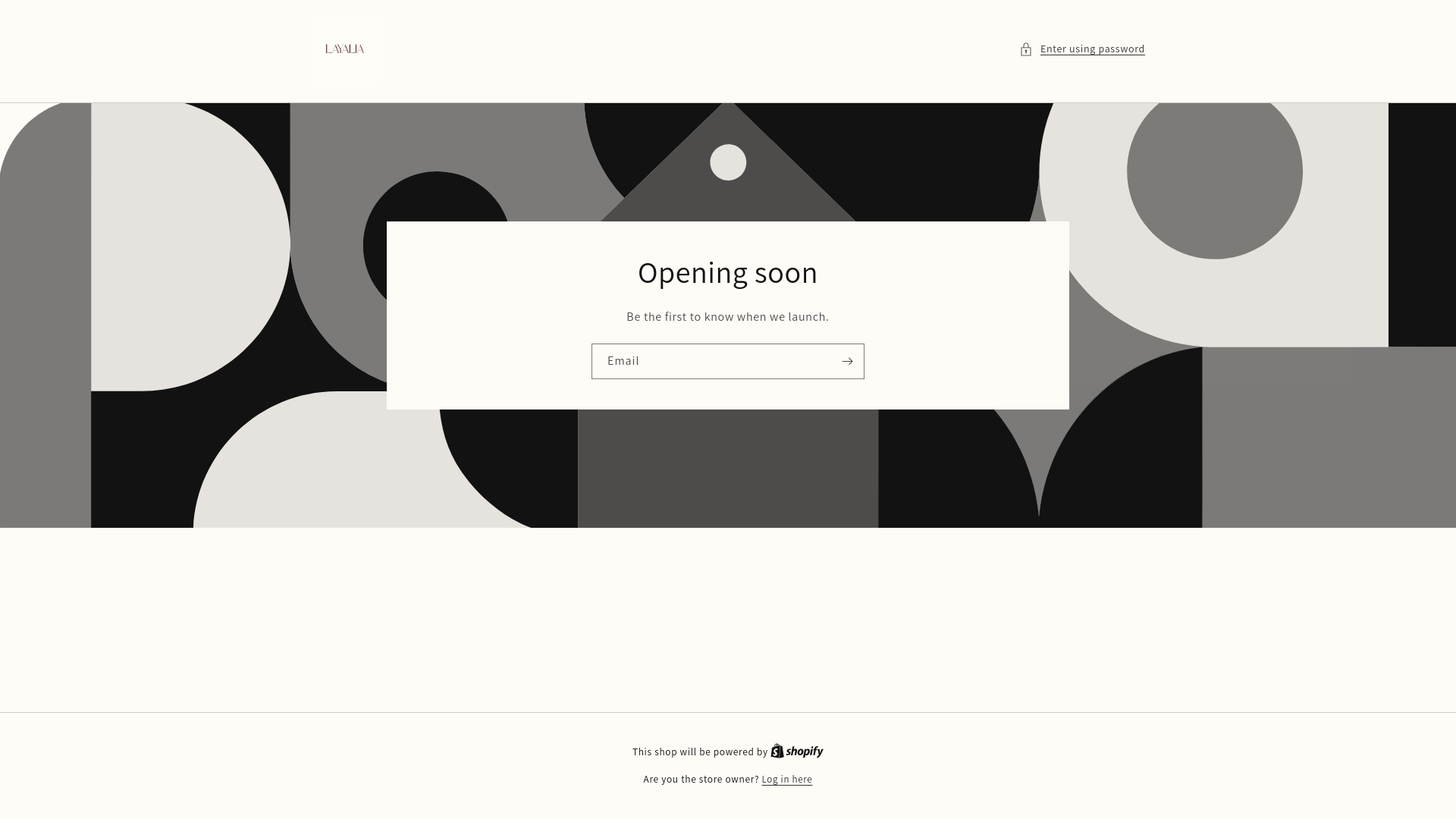 website screenshot of https://layaliaofficial.com/