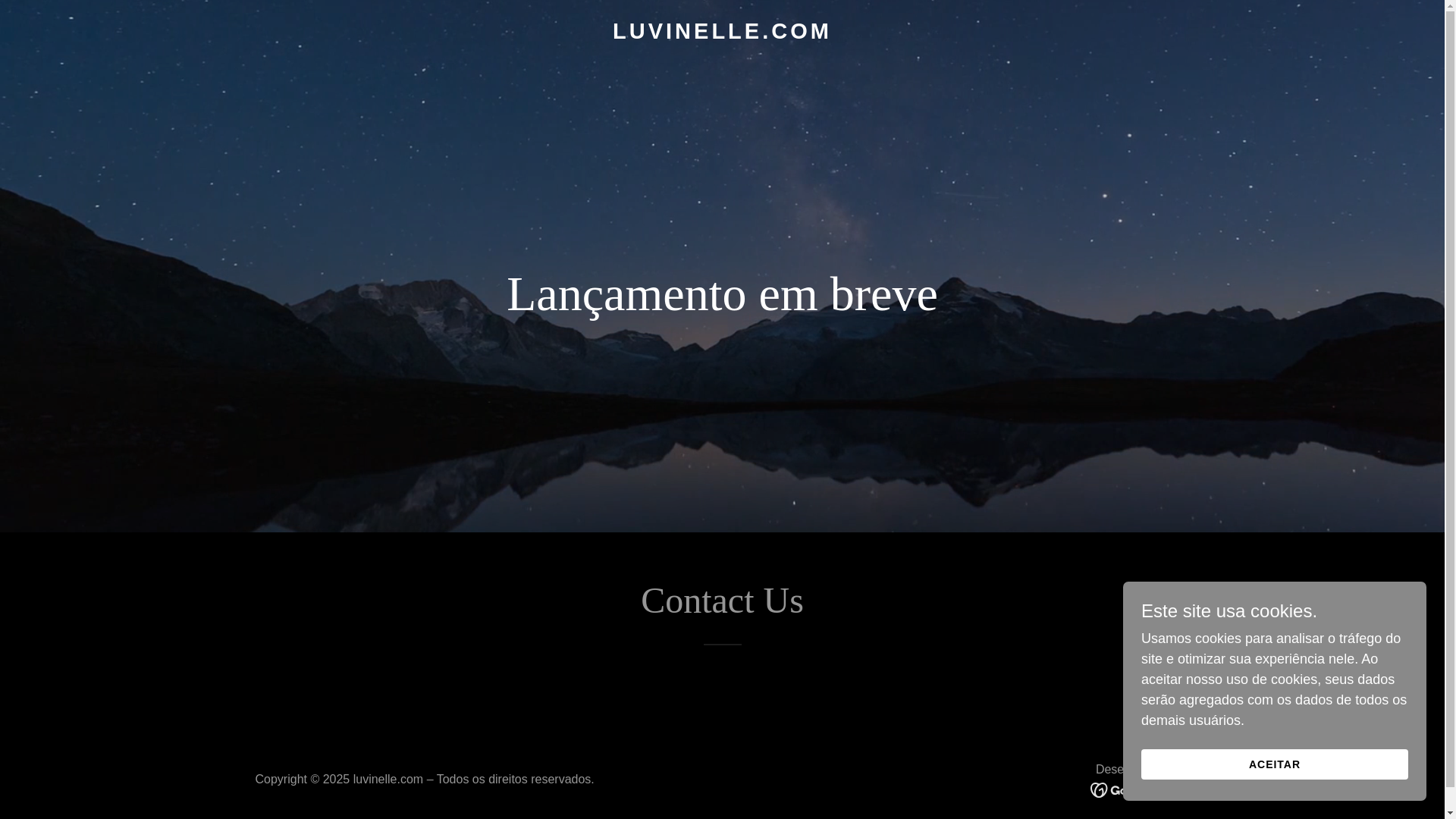 website screenshot of https://luvinelle.com/