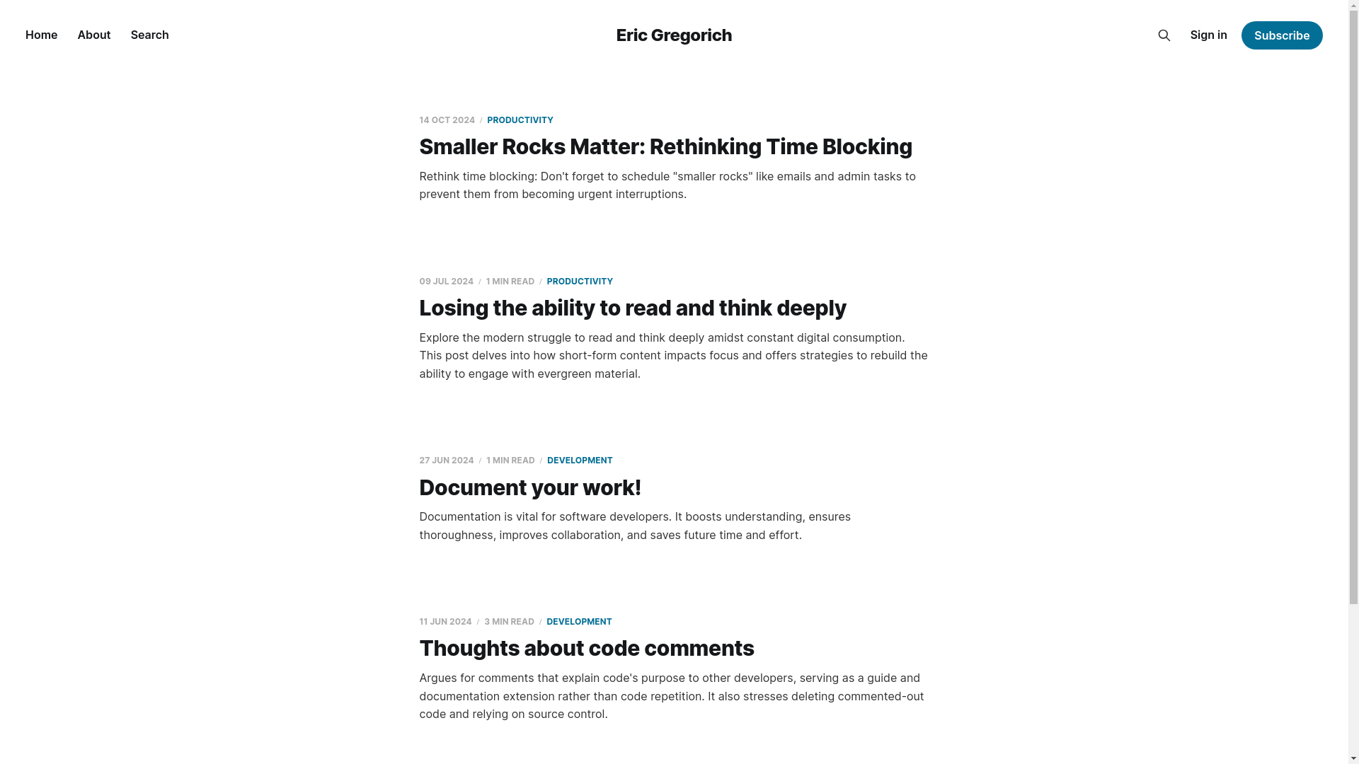 website screenshot of https://theweeklycache.com/