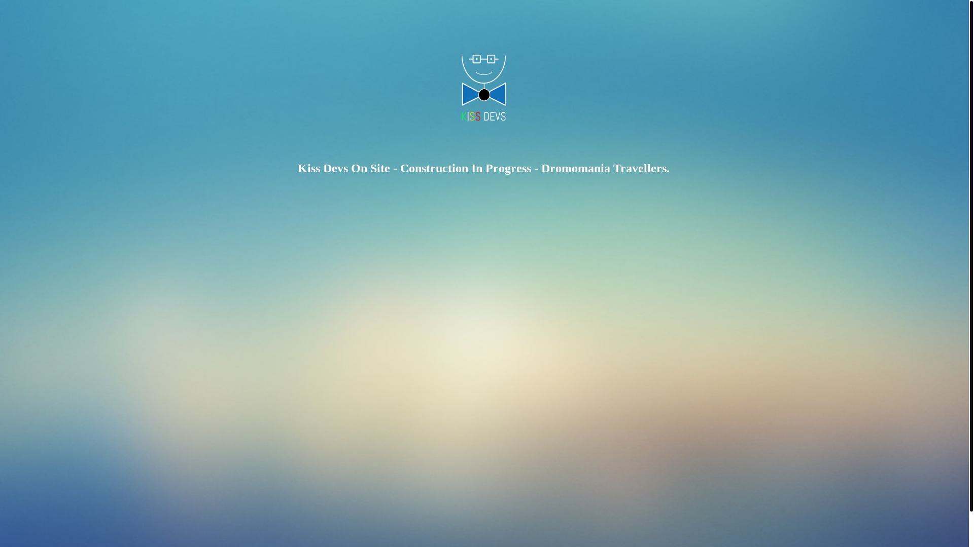 website screenshot of https://dromomaniatravellers.com/