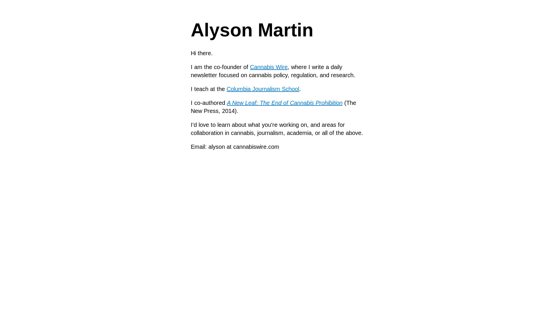 website screenshot of https://alysonmartin-com.pages.dev/