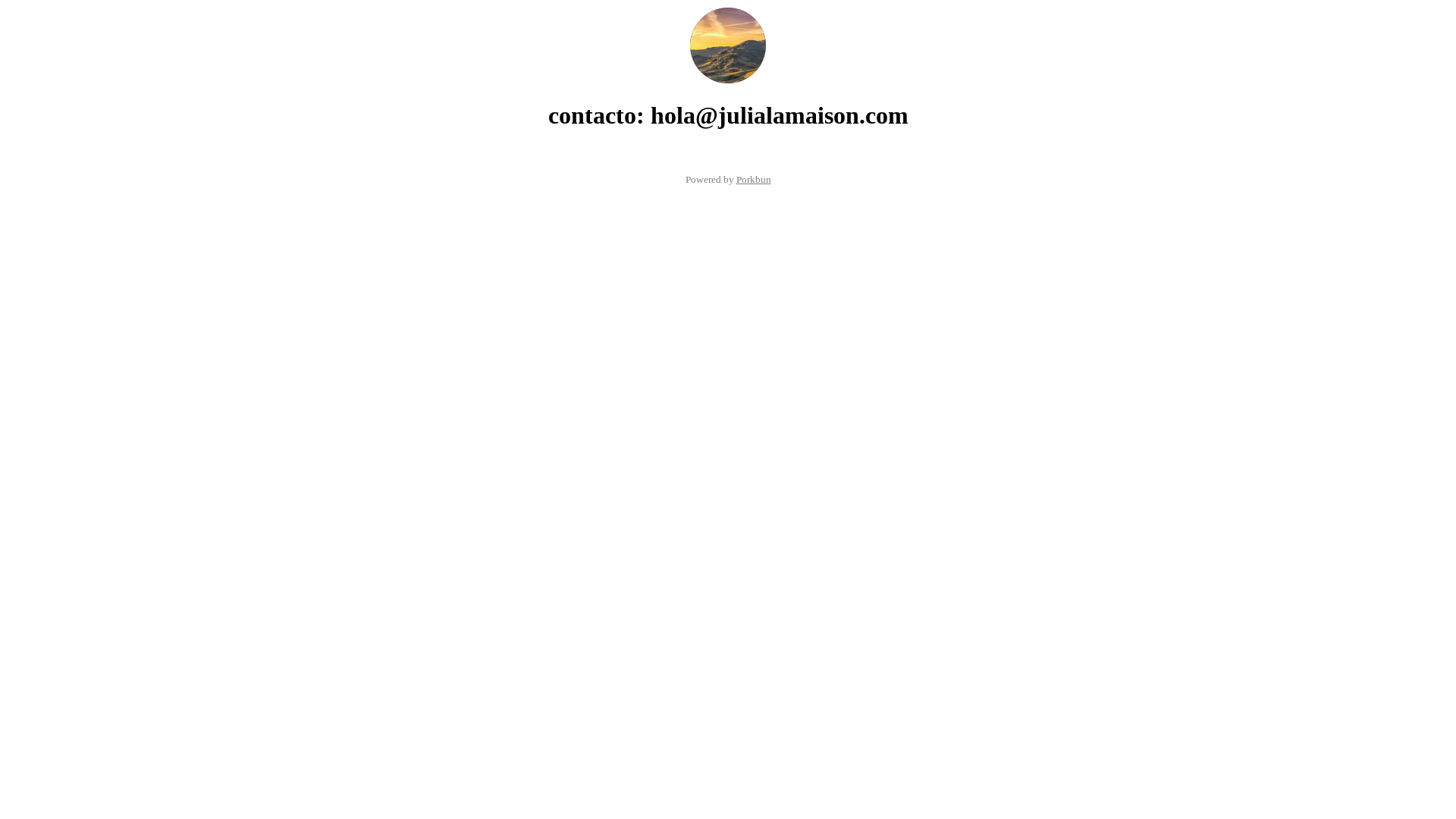 website screenshot of https://julialamaison.com/