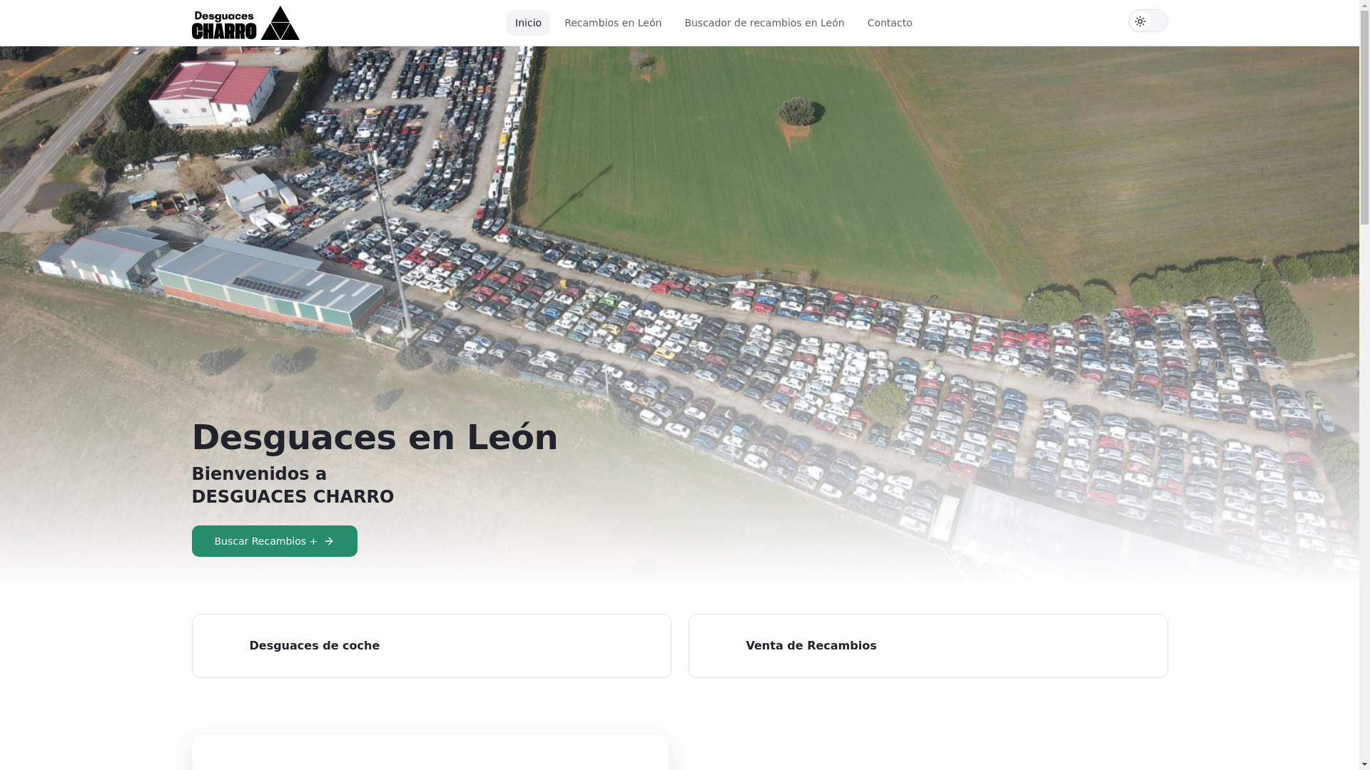 website screenshot of https://desguacescharo.com/