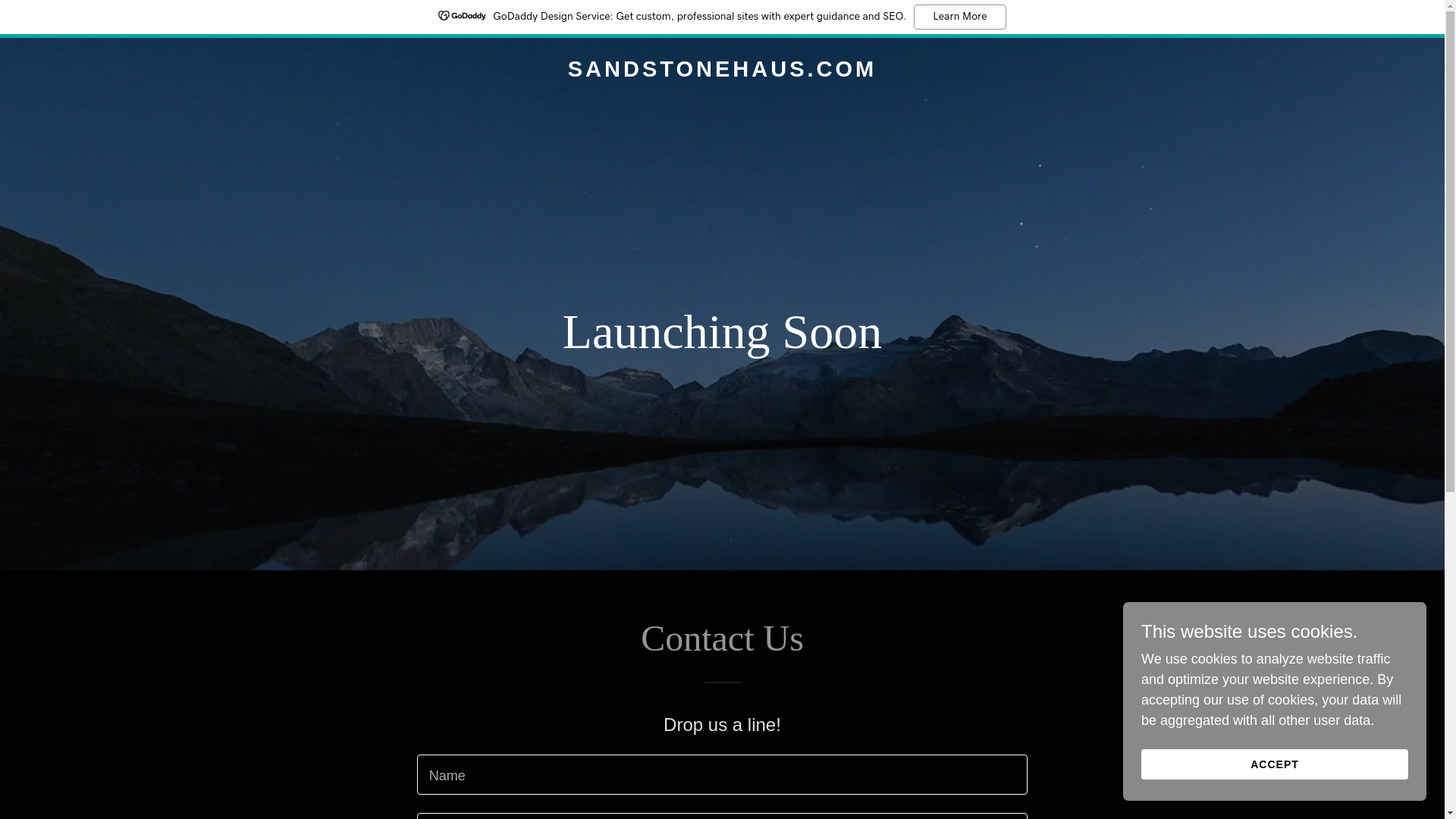 website screenshot of https://sandstonehaus.com/