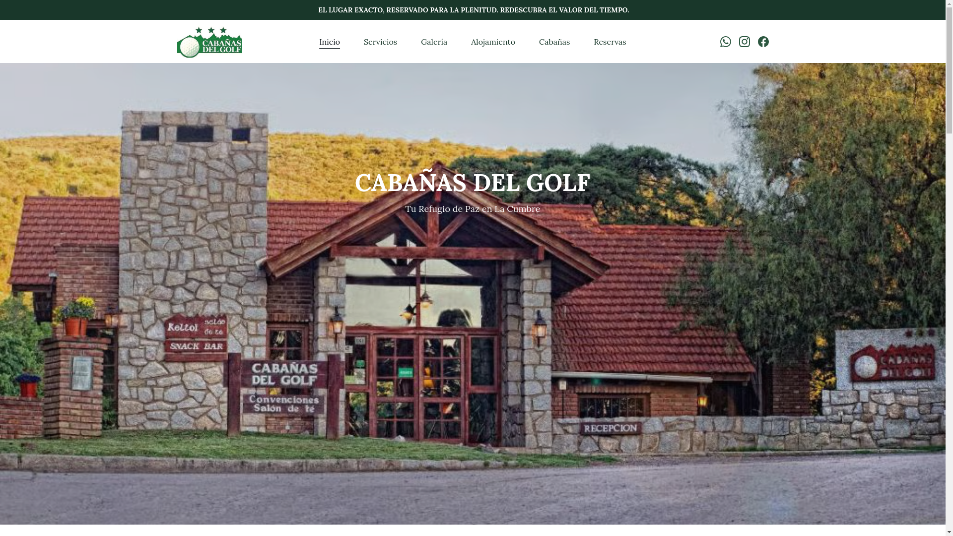 website screenshot of https://xn--cabaasdelgolflacumbre-fbc.com/