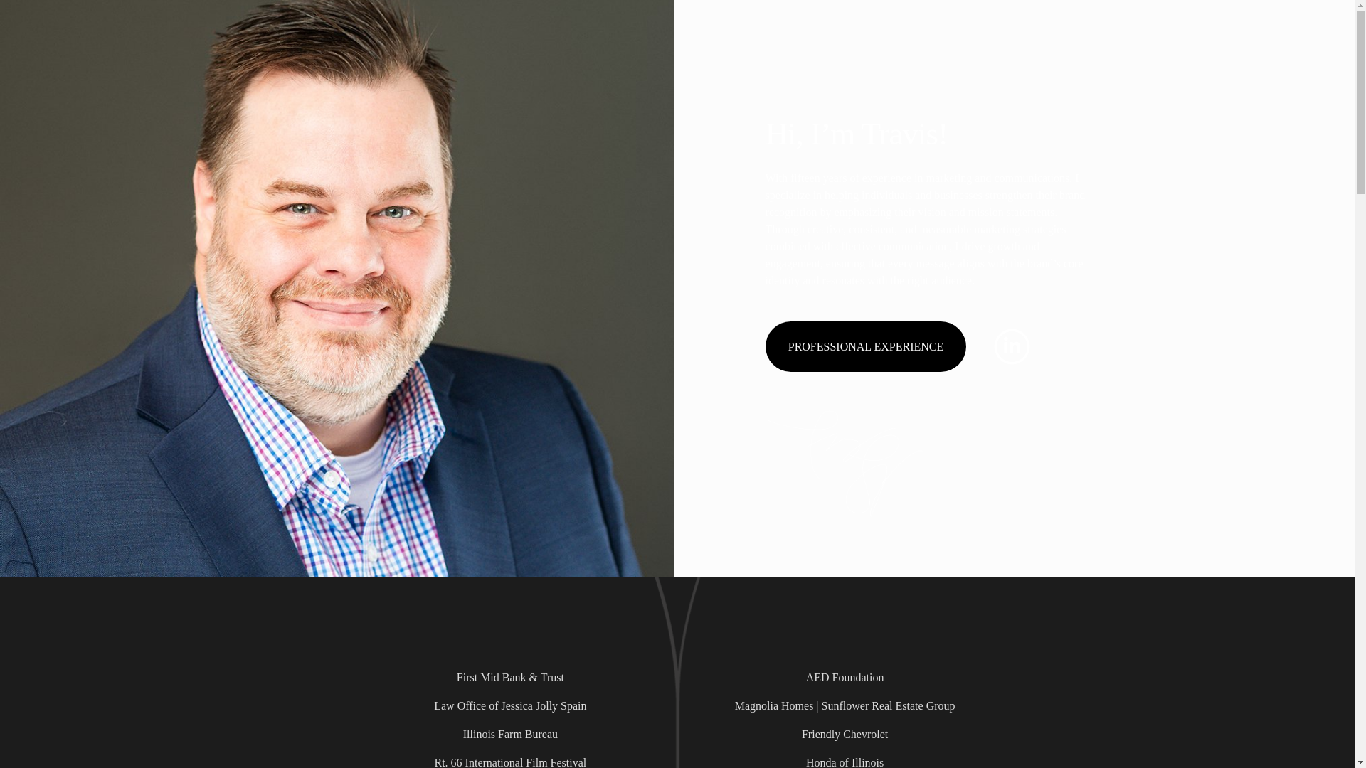 website screenshot of https://travisllickey.com/
