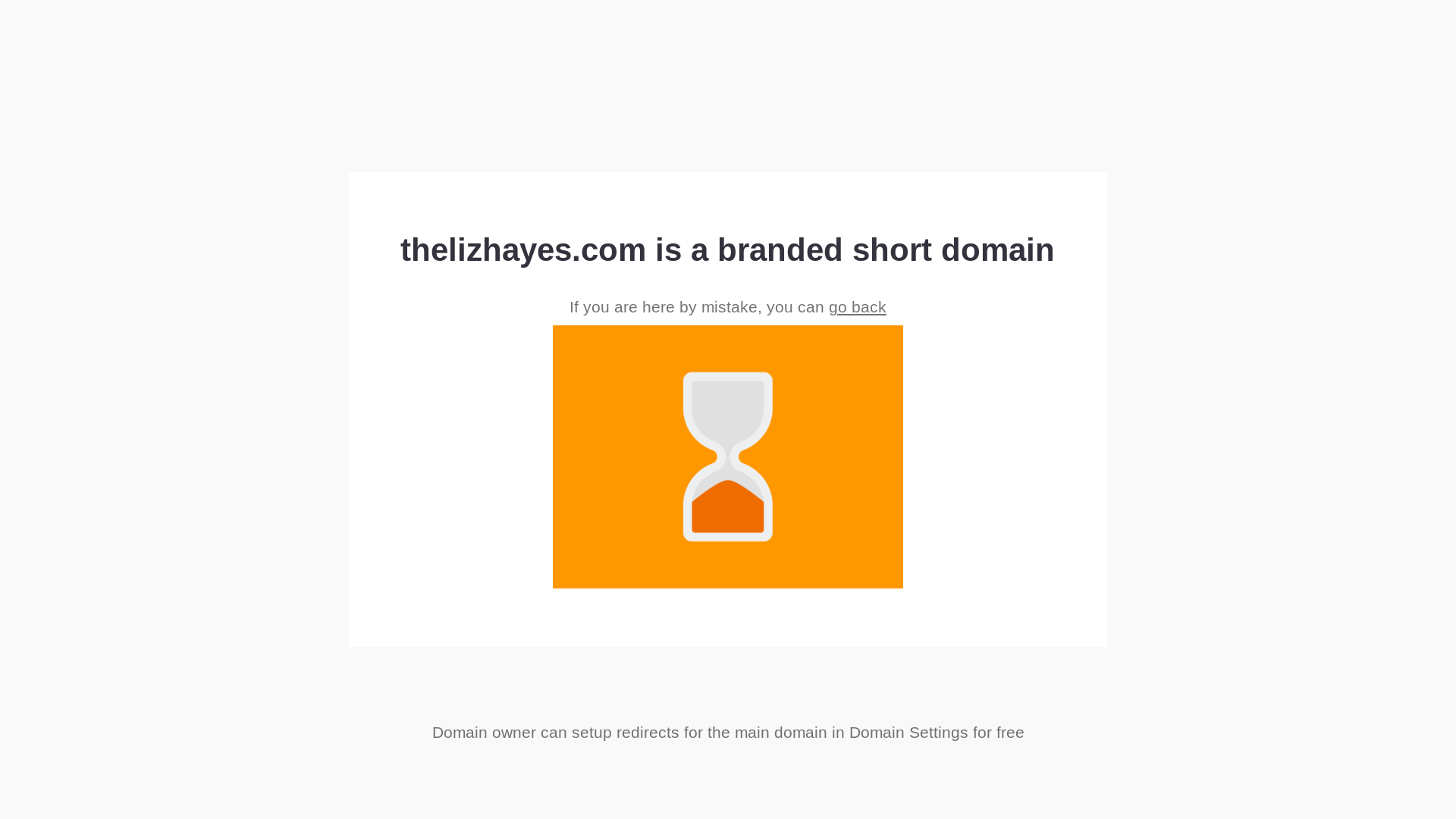 website screenshot of https://thelizhayes.com/
