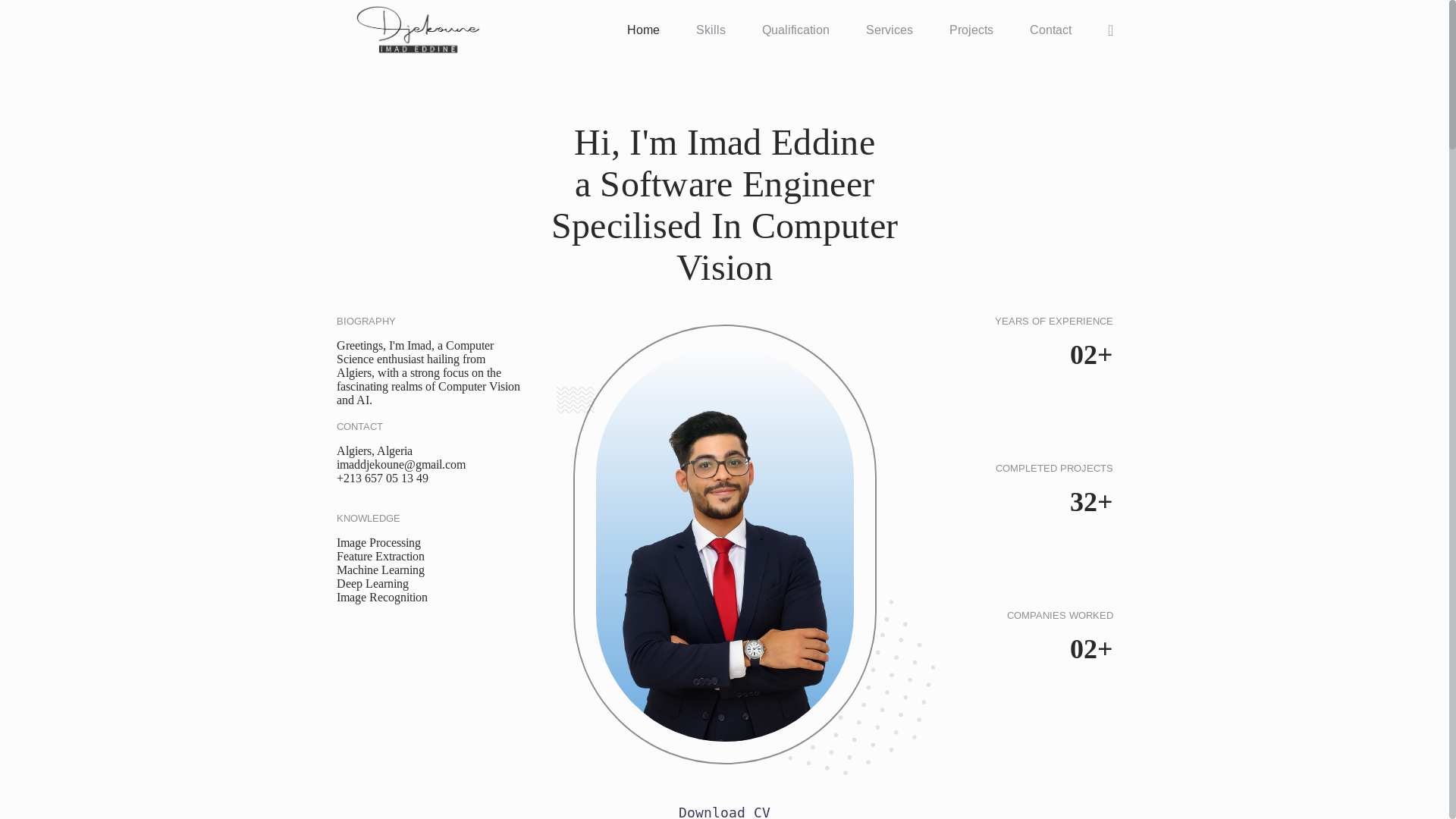 website screenshot of https://imaddjekoune.com/