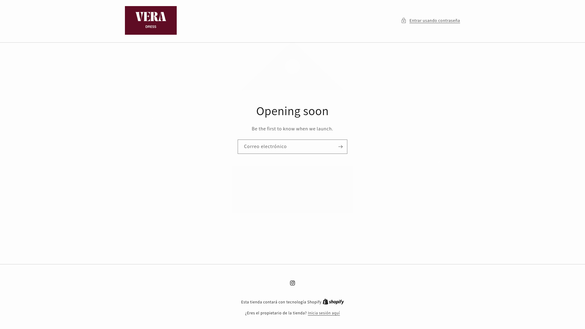 website screenshot of https://veradress.shop/