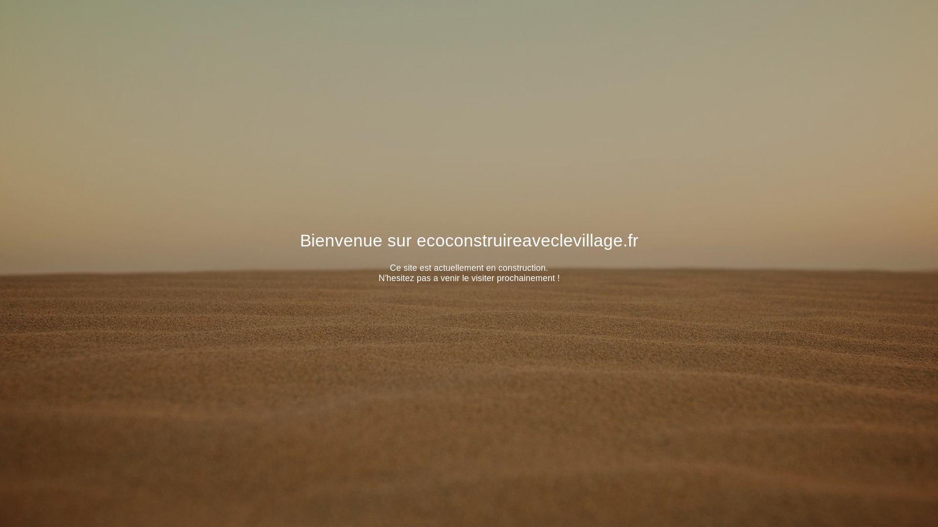 website screenshot of https://ecoconstruireaveclevillage.fr/
