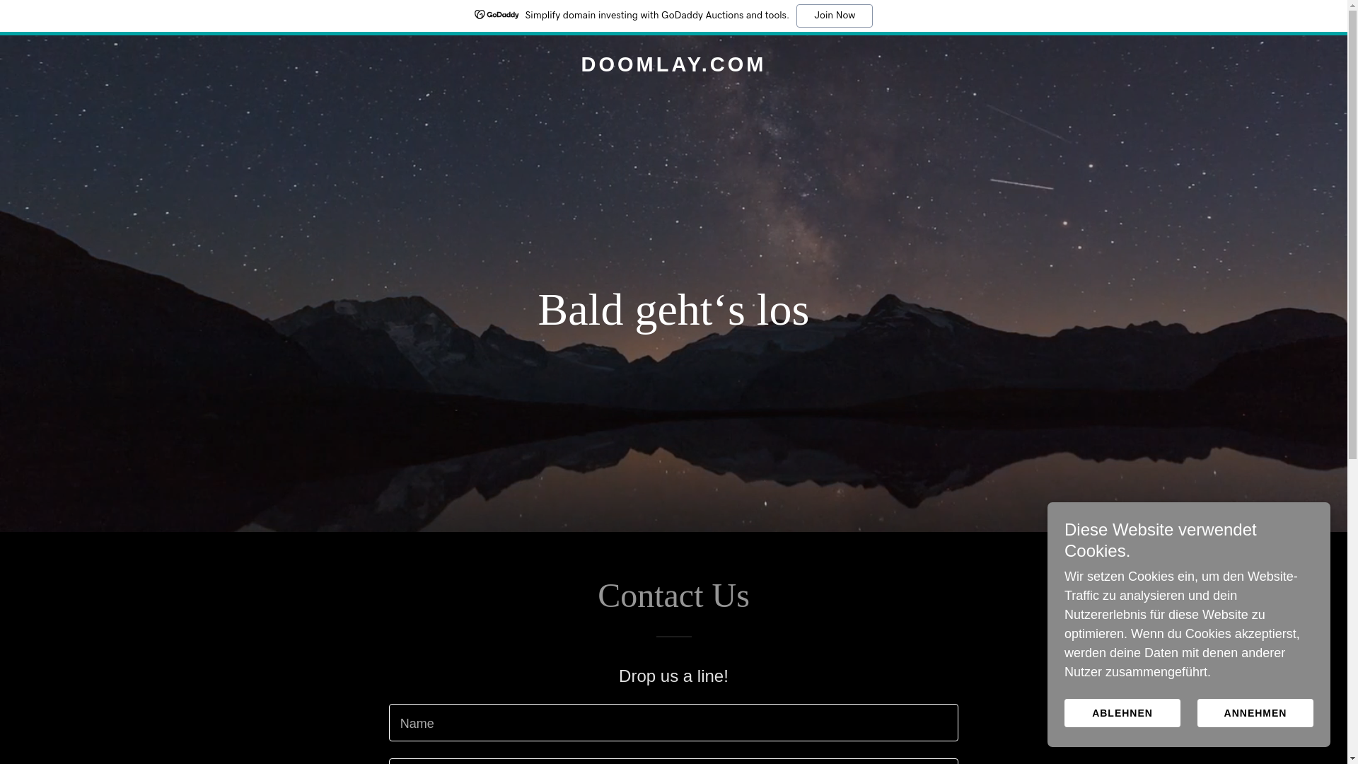 website screenshot of https://doomlay.com/