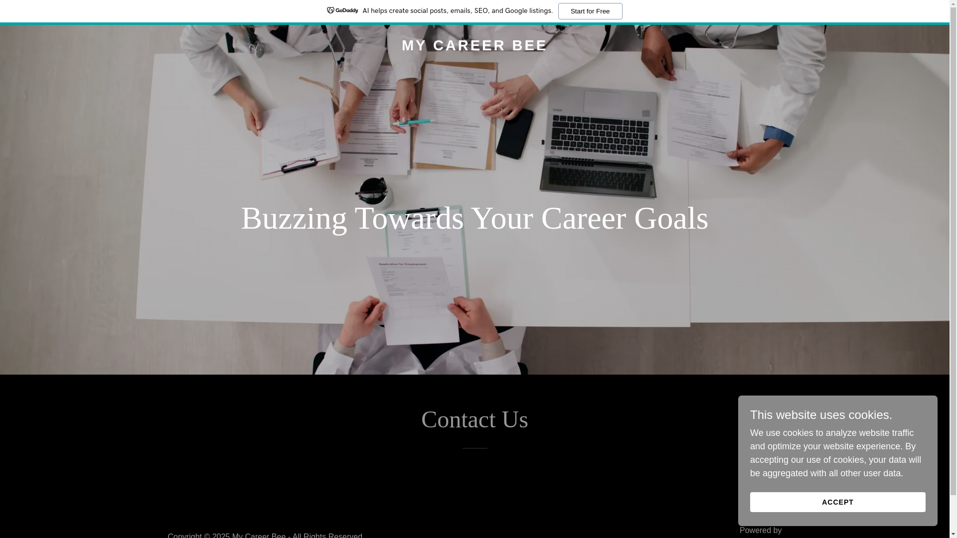 website screenshot of https://mycareerbee.com/