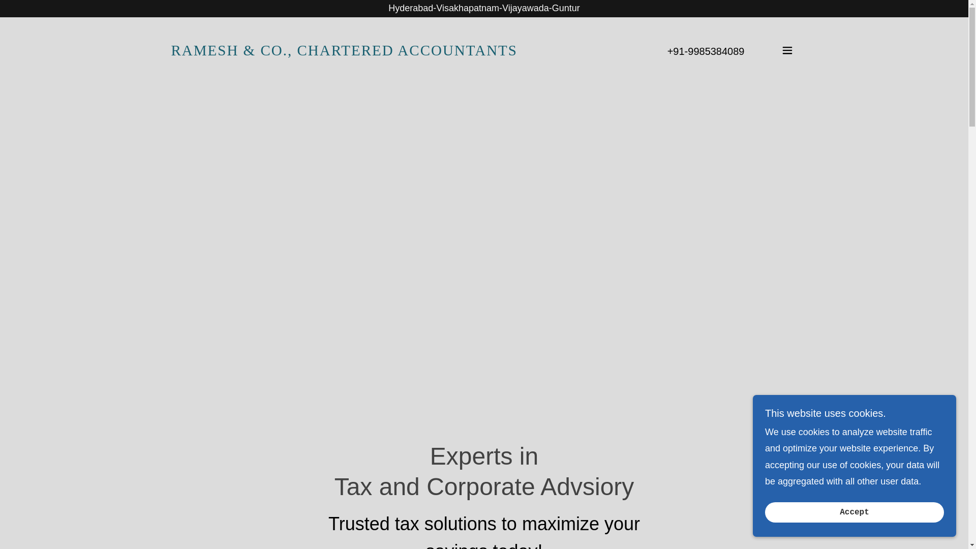 website screenshot of https://carameshandco.com/