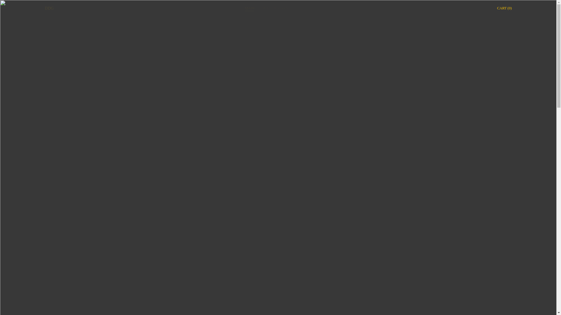 website screenshot of https://mernaments.com/