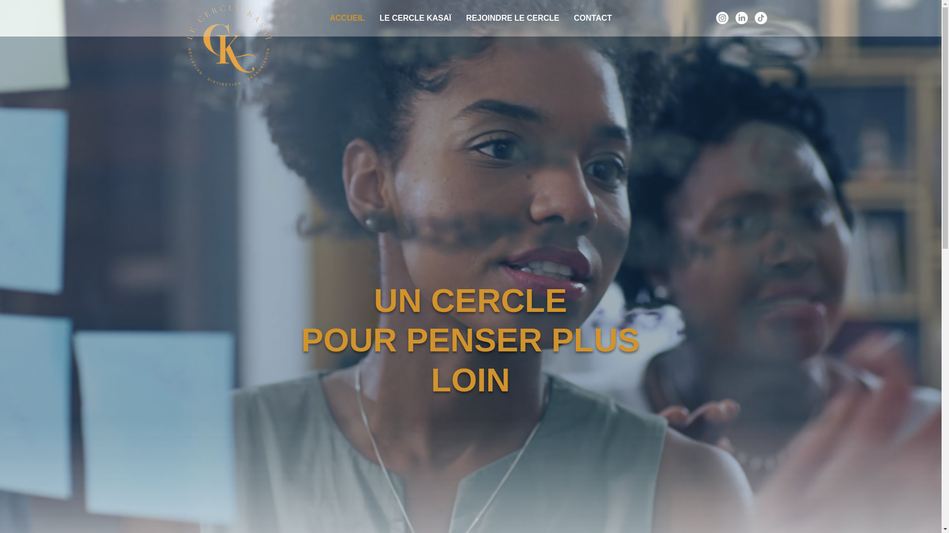website screenshot of https://lecerclekasai.com/