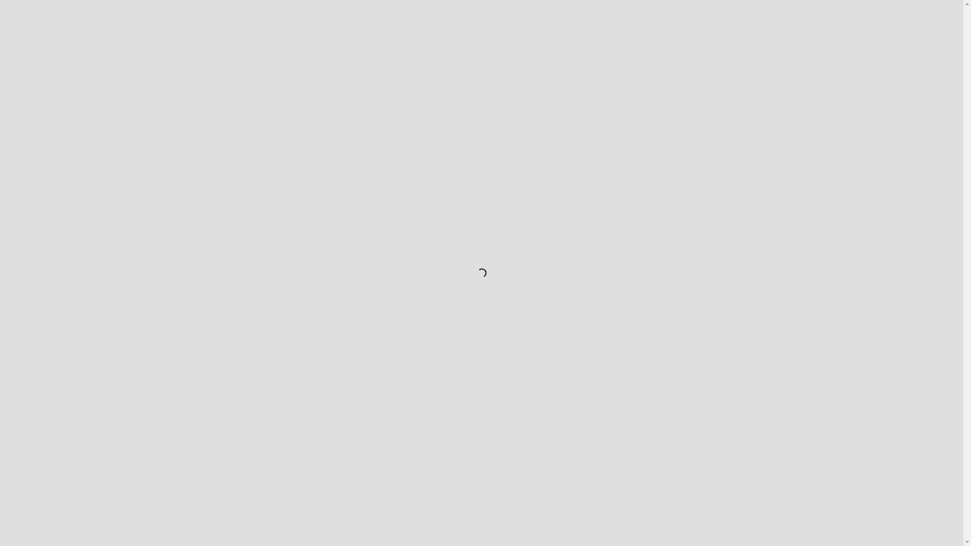 website screenshot of https://traceybnelsen.com/