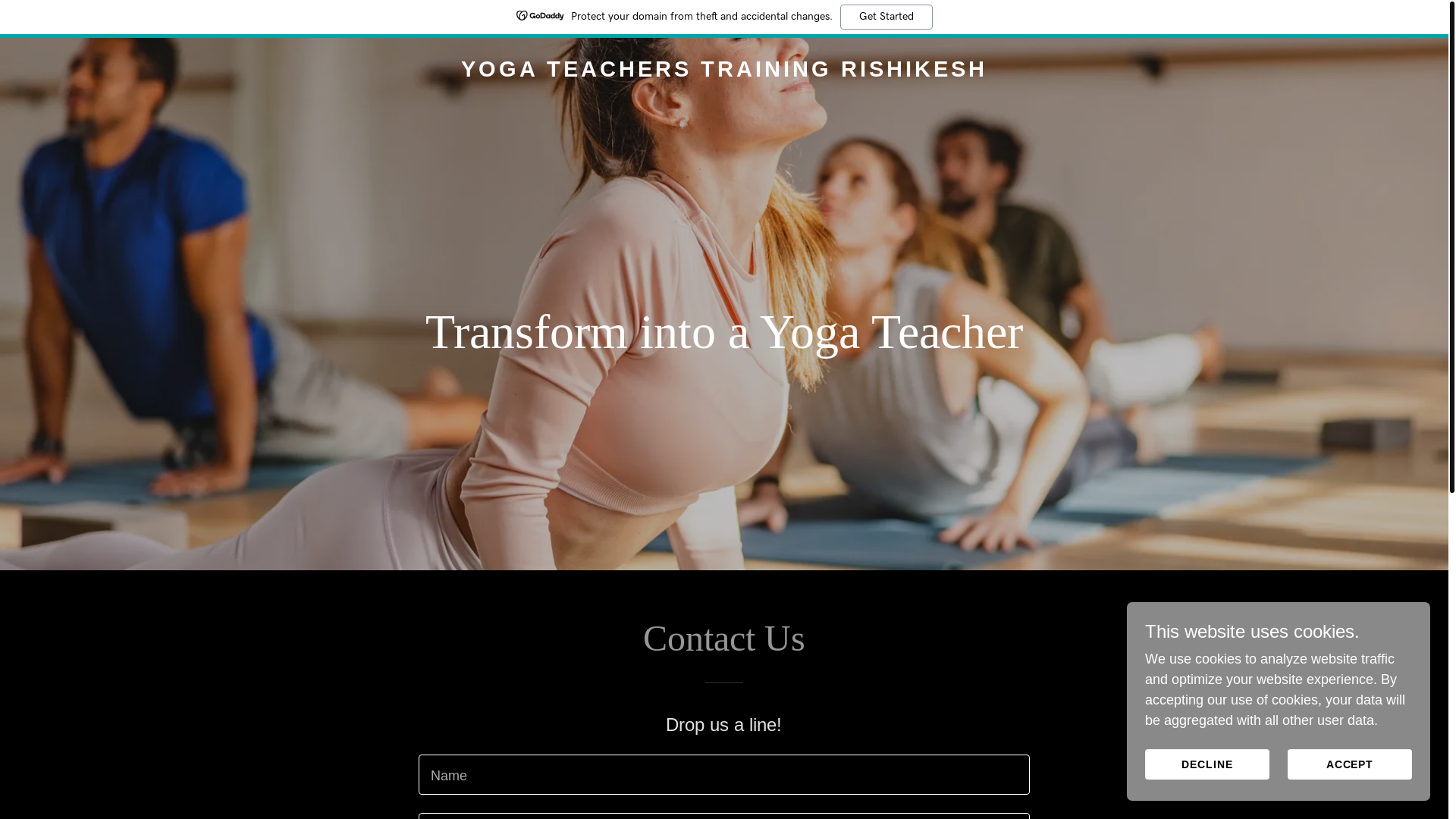 website screenshot of https://yogateacherstraining-rishikesh.com/