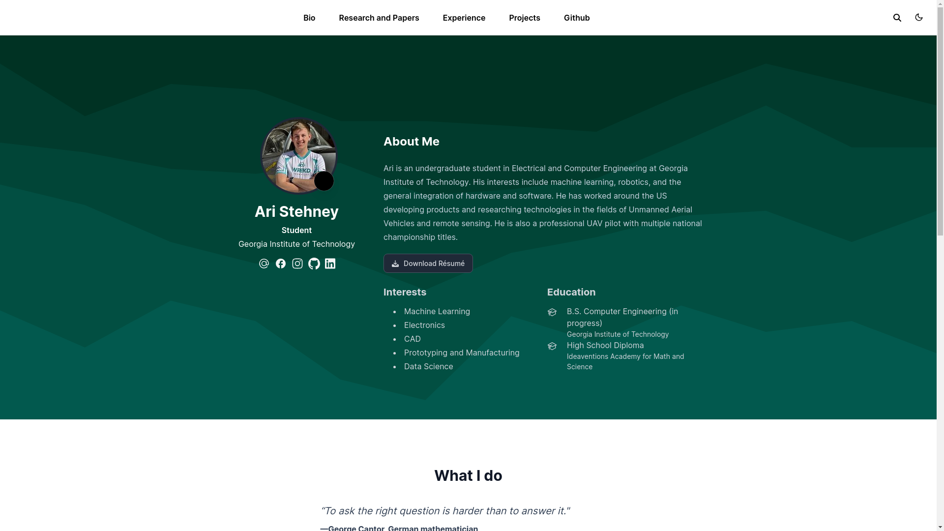 website screenshot of https://aristehney-com.pages.dev/