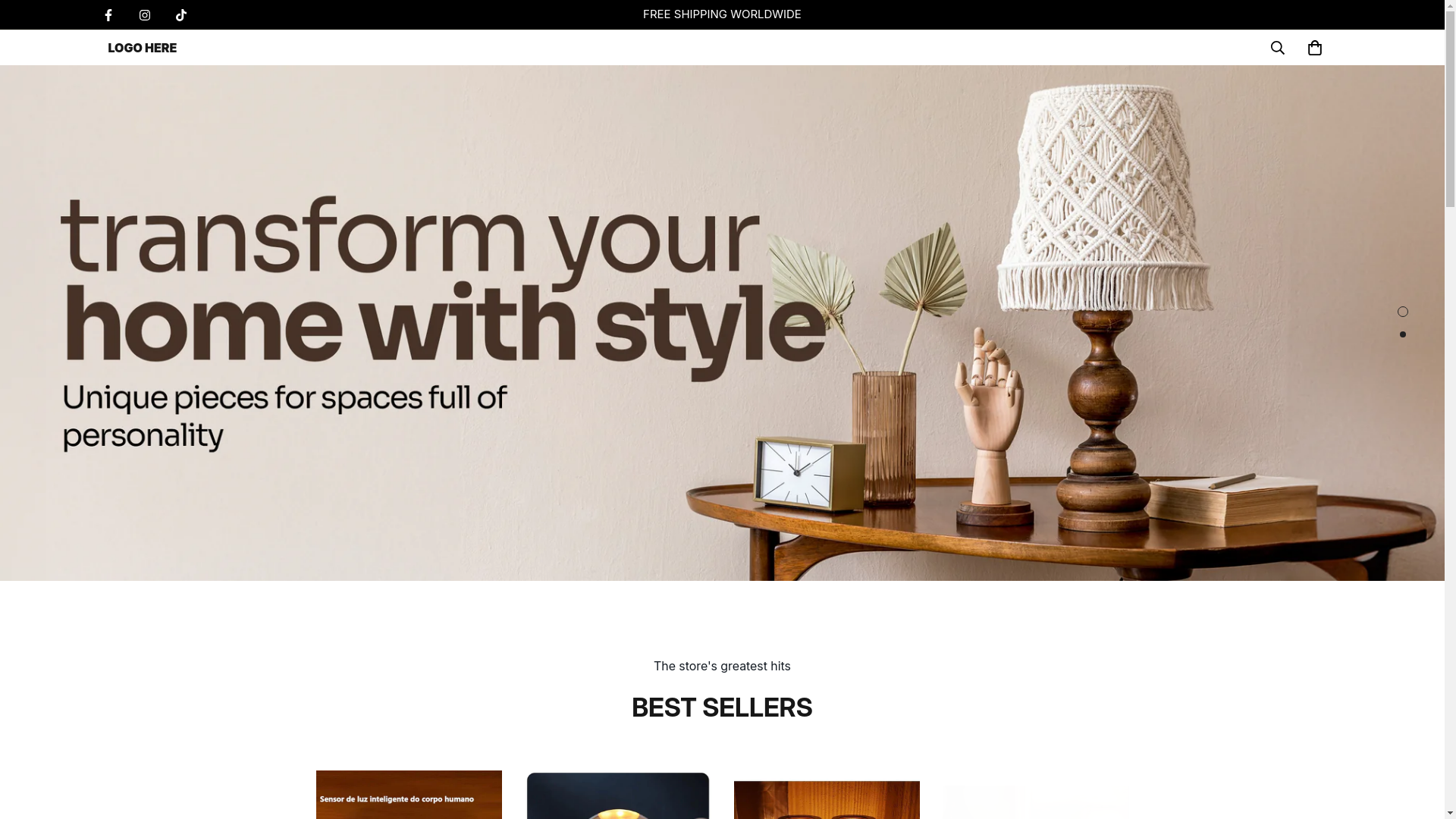website screenshot of https://shoploomora.com/