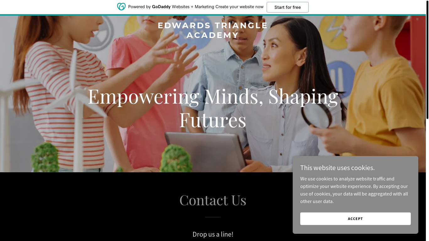 website screenshot of https://edwardstriangleacademy.org/