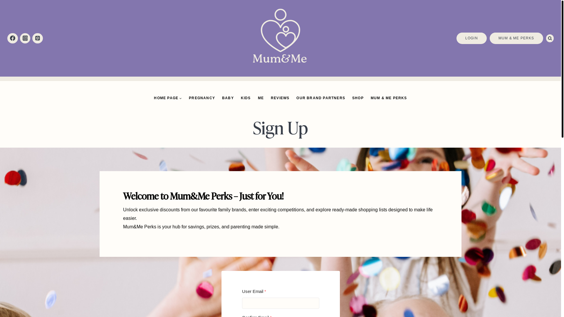 website screenshot of https://mumandmeclub.com/sign-up/