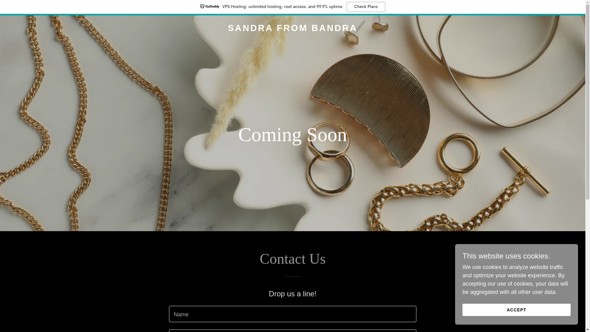 website screenshot of https://sandrafrombandra.com/