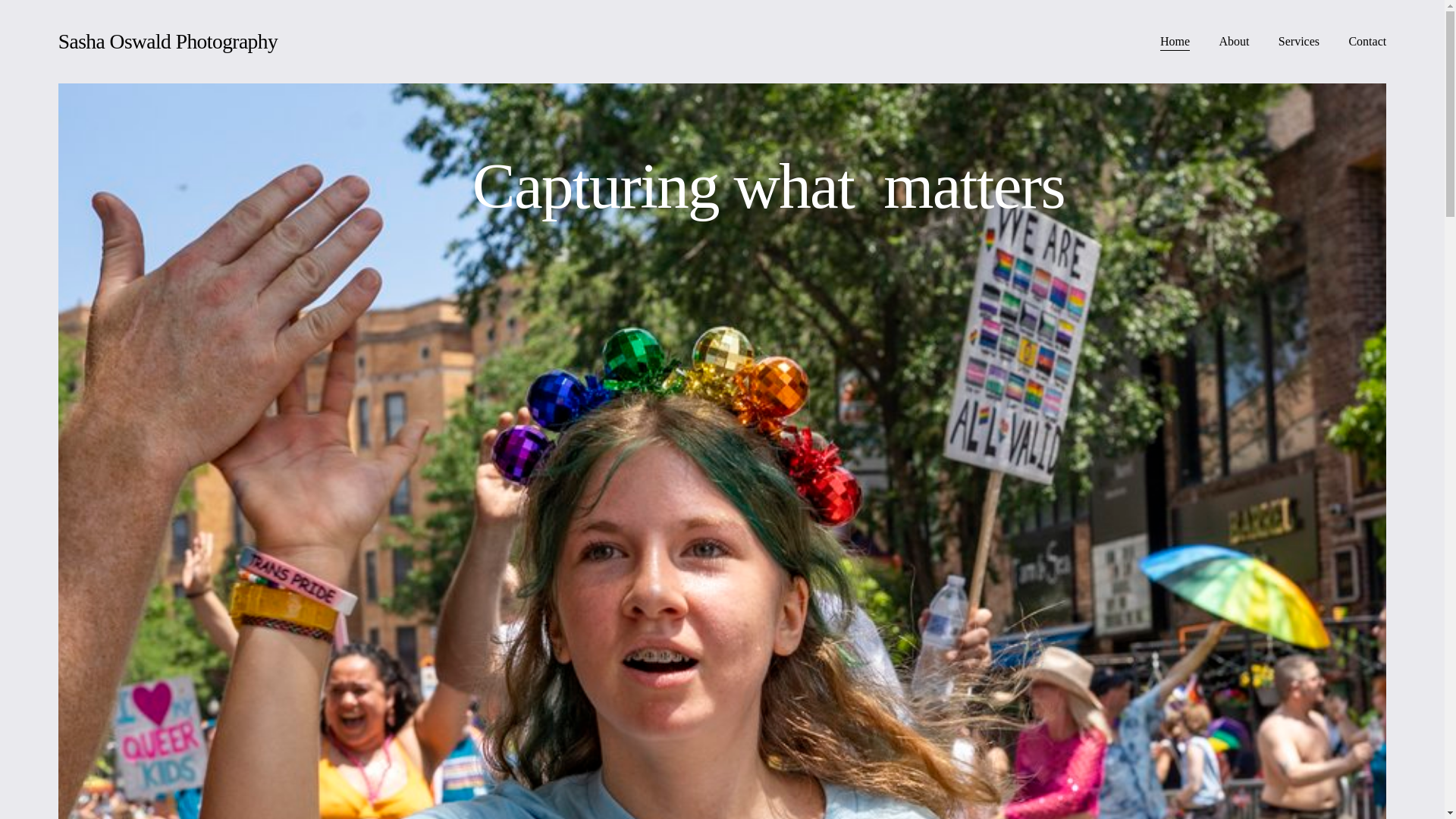 website screenshot of https://sashaoswaldphotography.com/