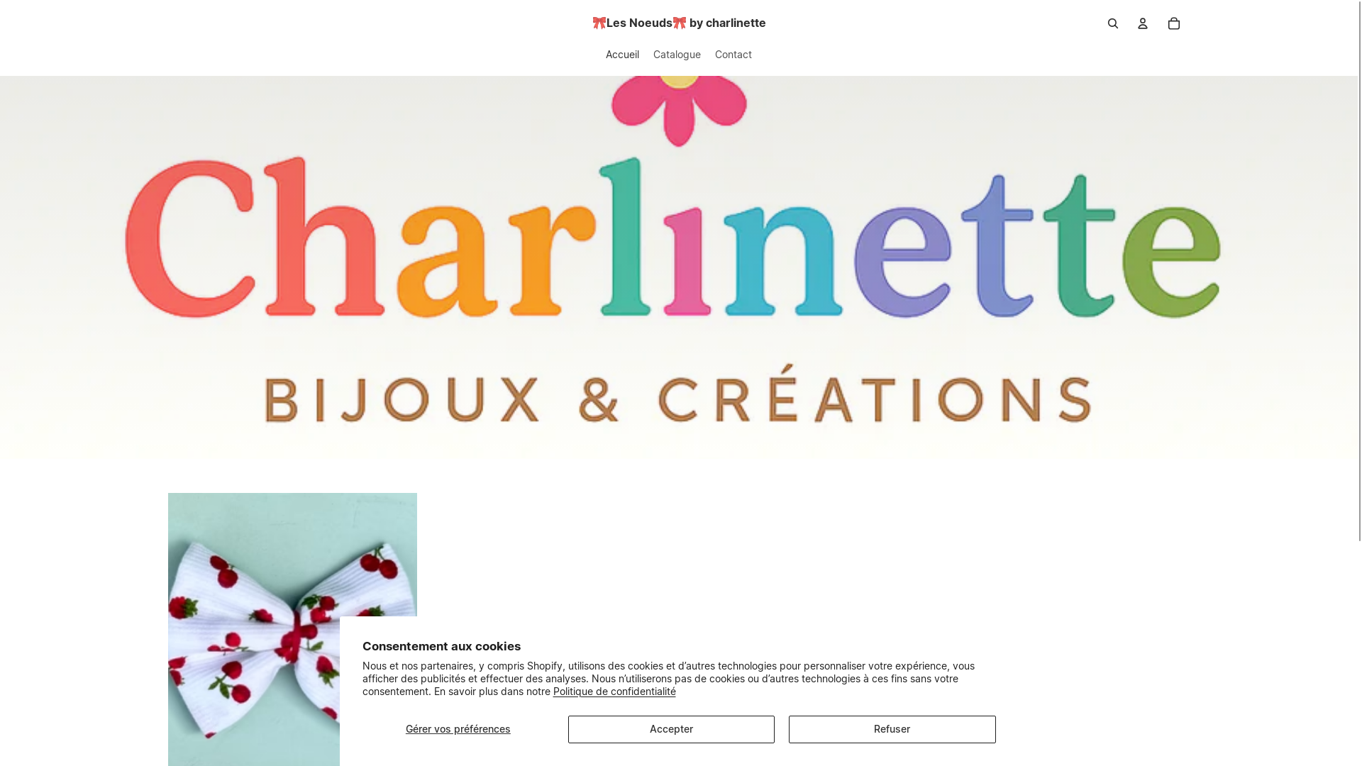 website screenshot of https://lesnoeuds-charlinette.fr/