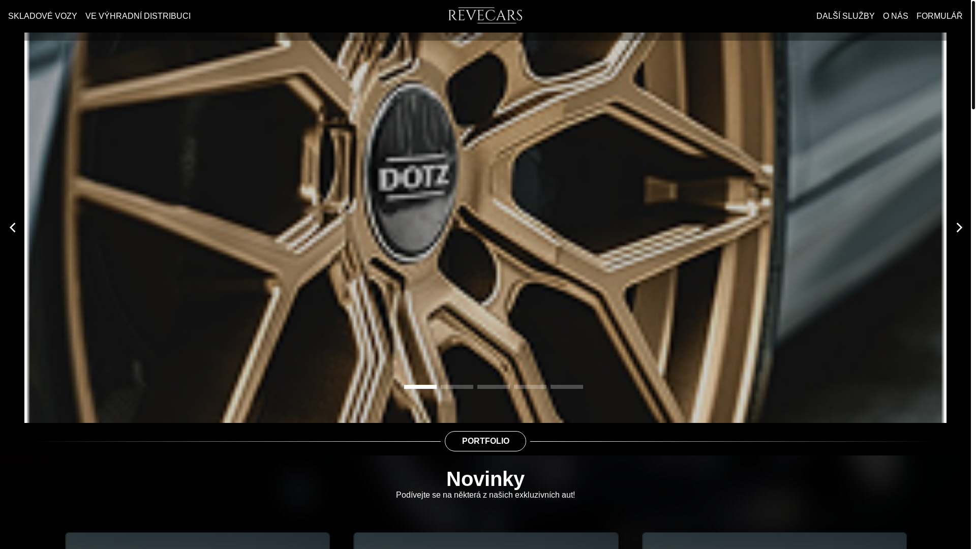 website screenshot of https://revecars.cz/