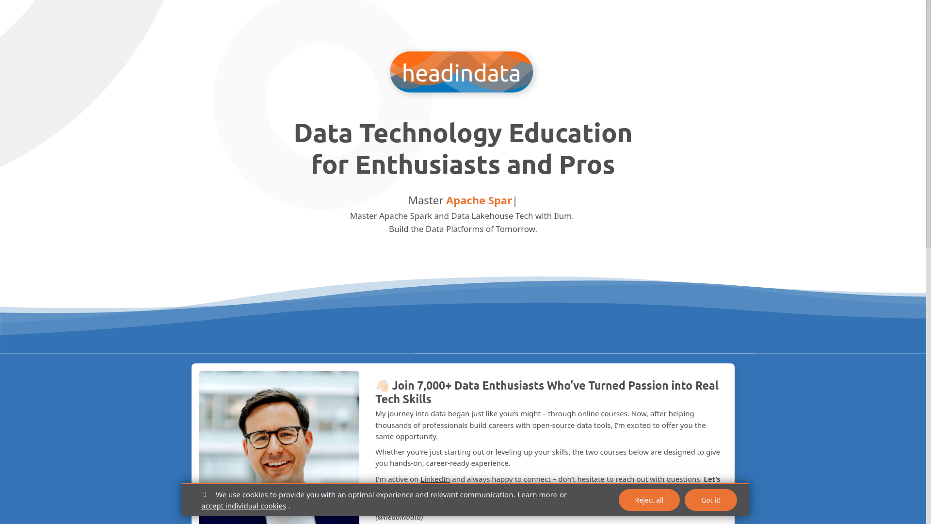 website screenshot of https://headindata.com/