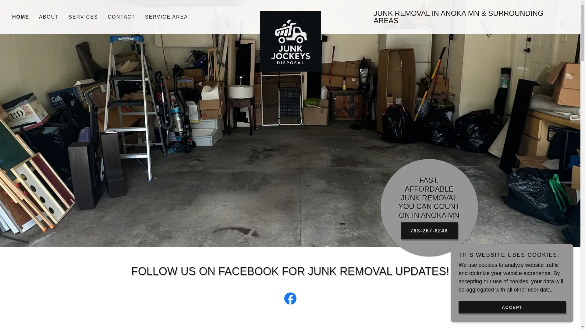website screenshot of https://youbetchajunkremoval.com/