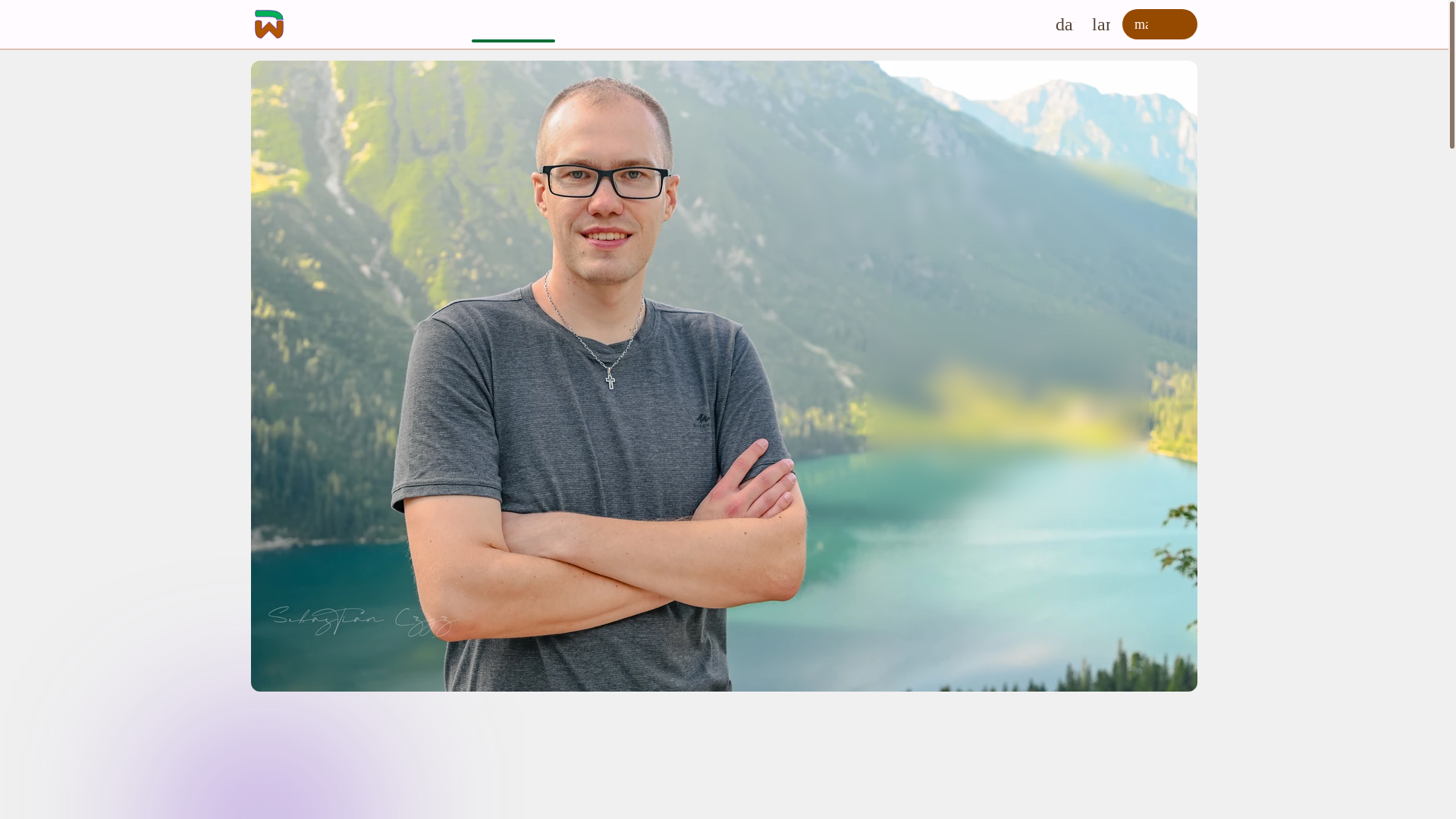 website screenshot of https://daniel-wojcik.dev/