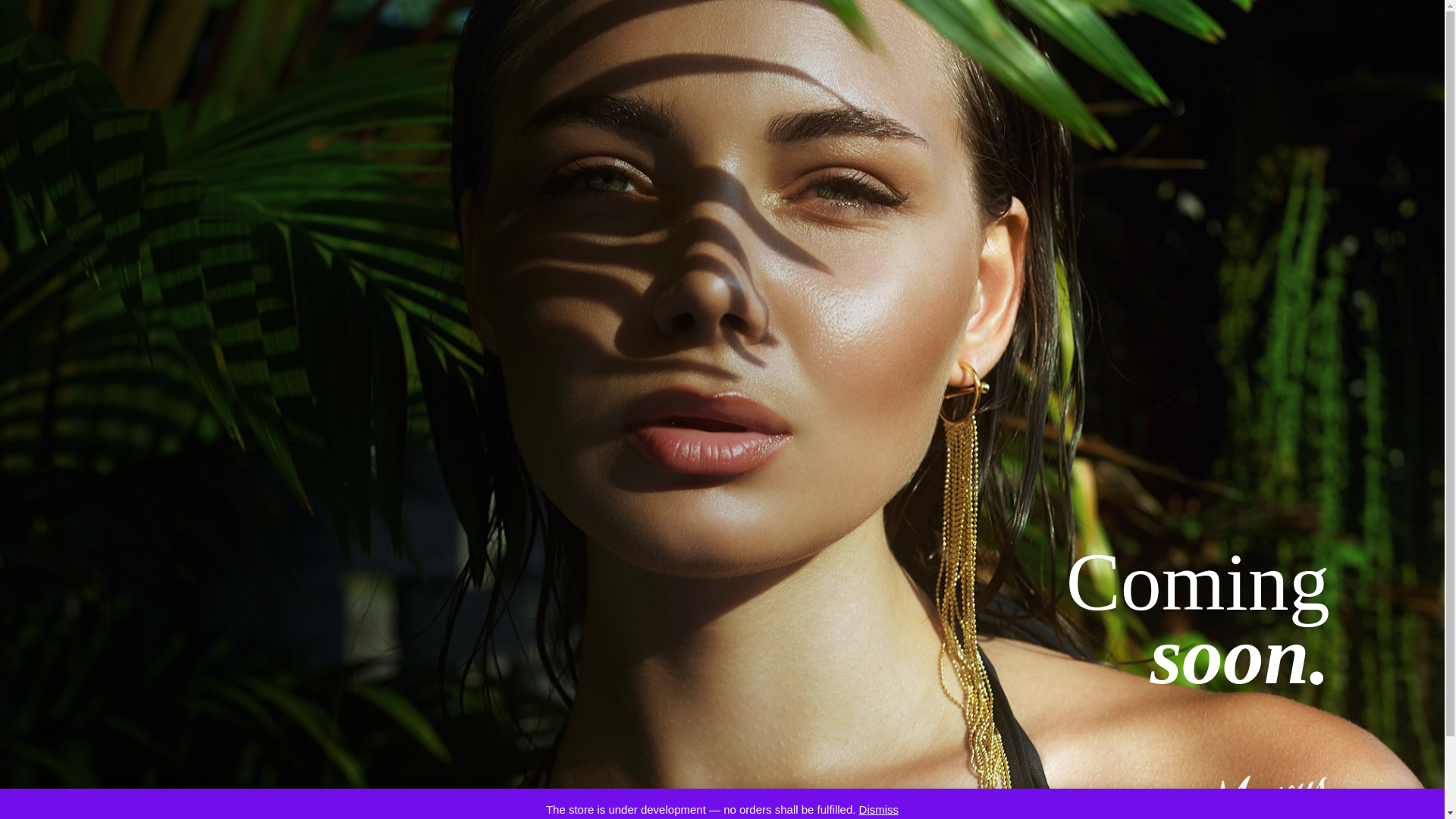 website screenshot of https://palmbaybeaute.com/