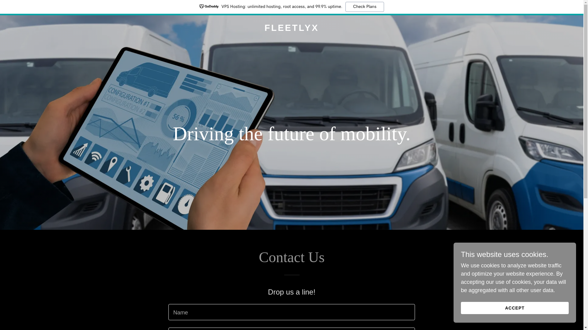 website screenshot of https://fleetlyx.com/